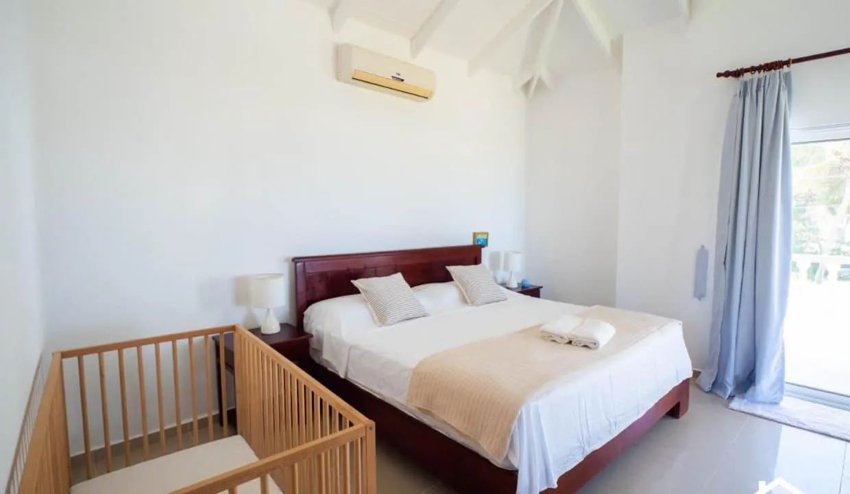 Bedroom, Bed in Brisas Doradas Beachfront Villa