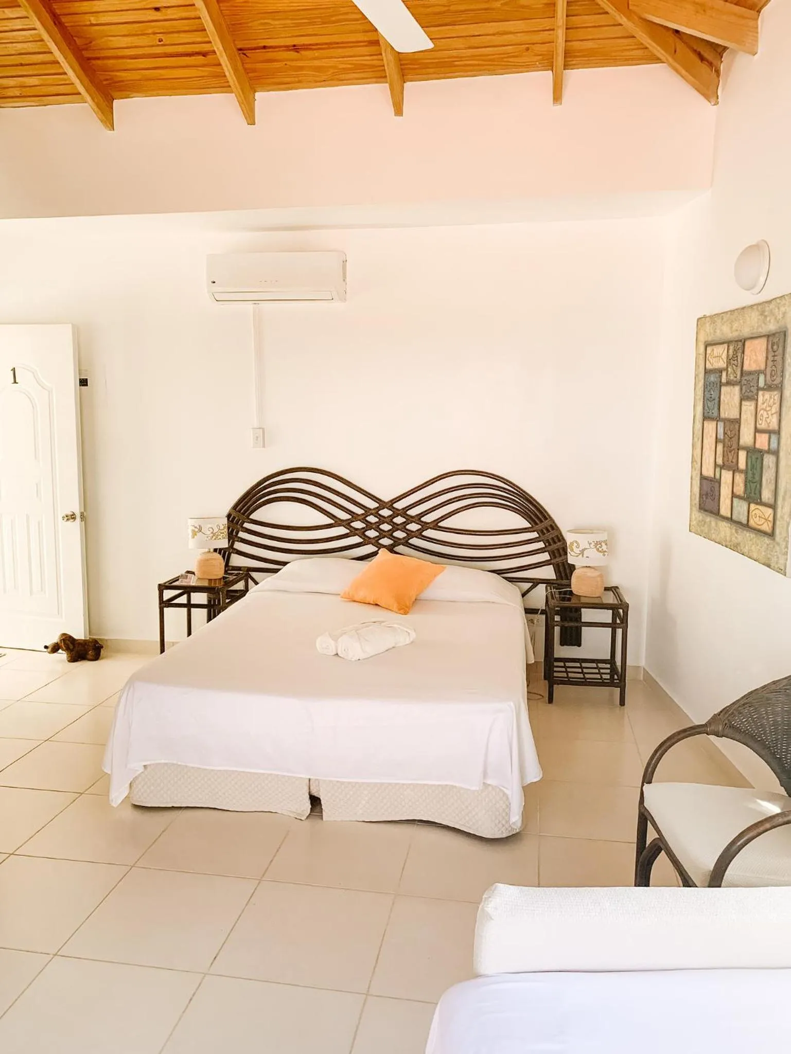 Bed in Brisas Doradas Beachfront Villa