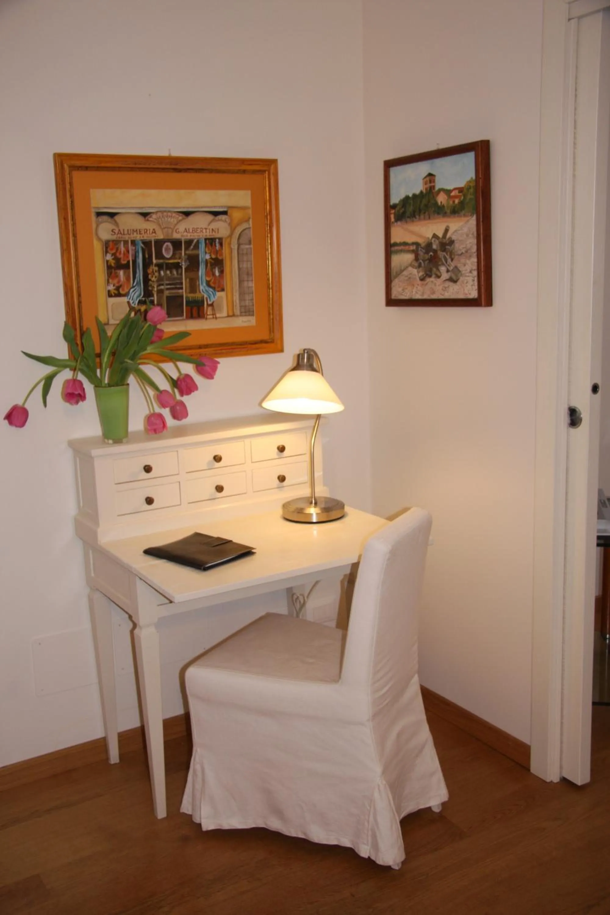 Decorative detail in B&B al 19