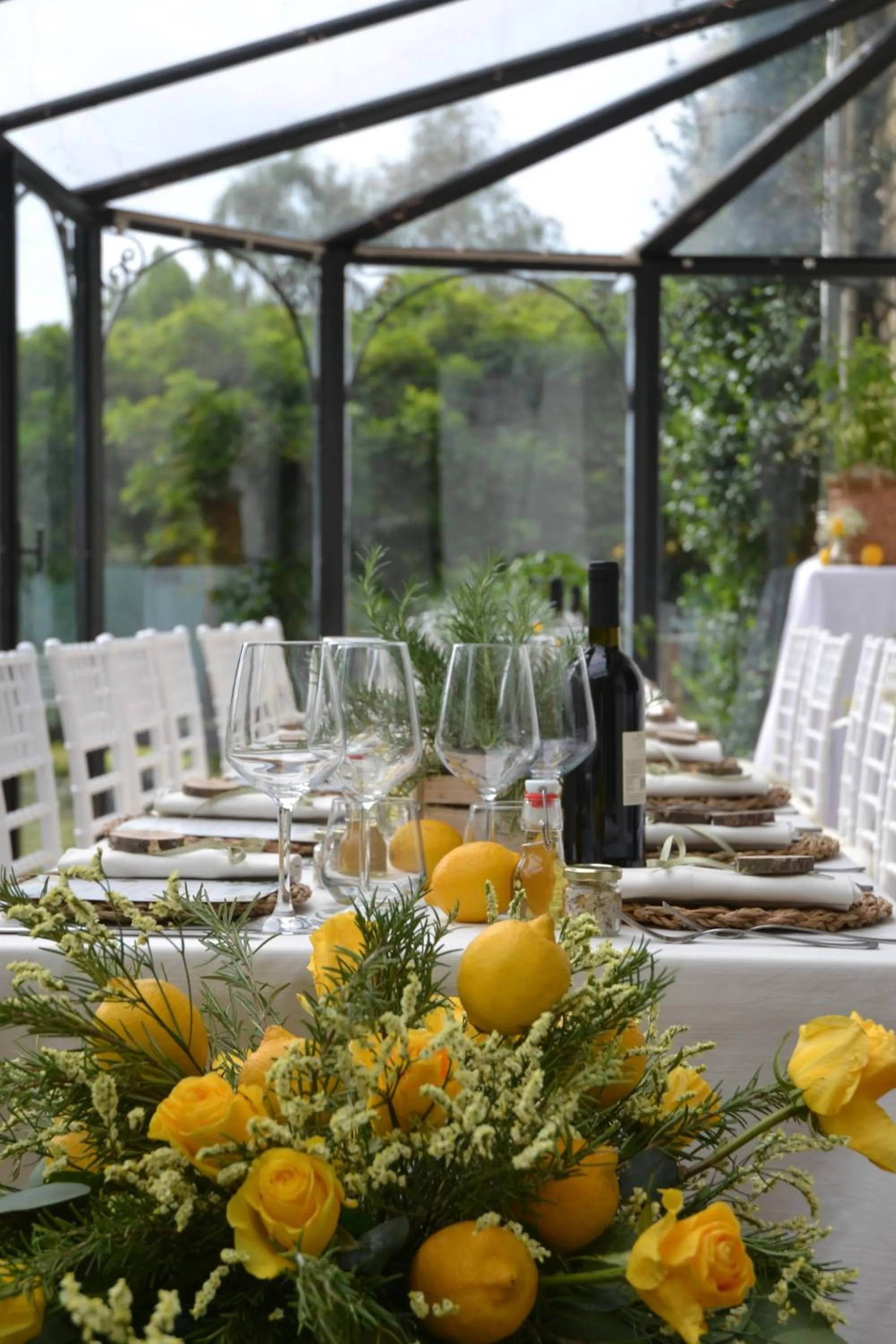 Breakfast in Villa Sofia luxury home between Como and MIlano