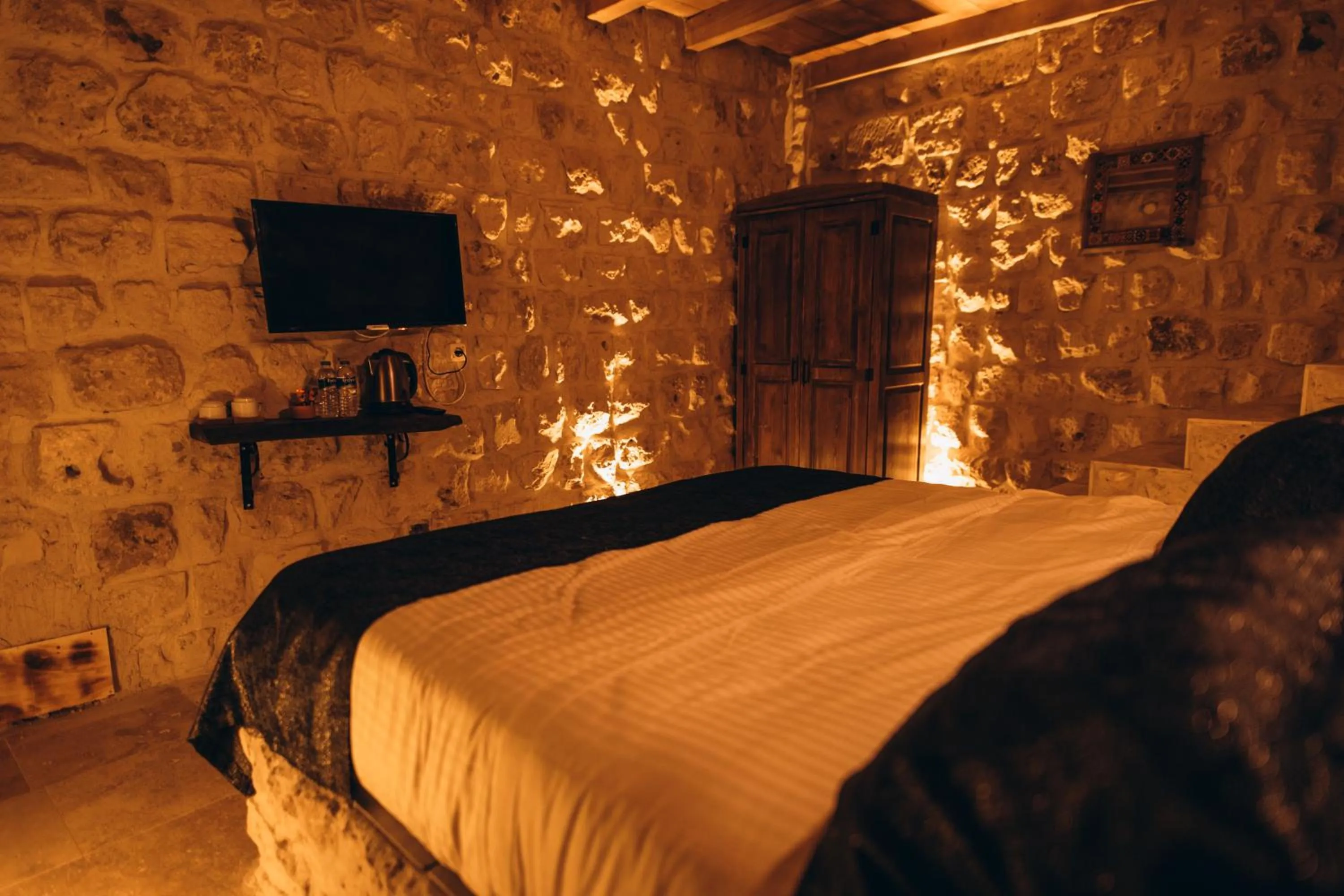 Bedroom, Bed in İsadora Cave Cappadocia