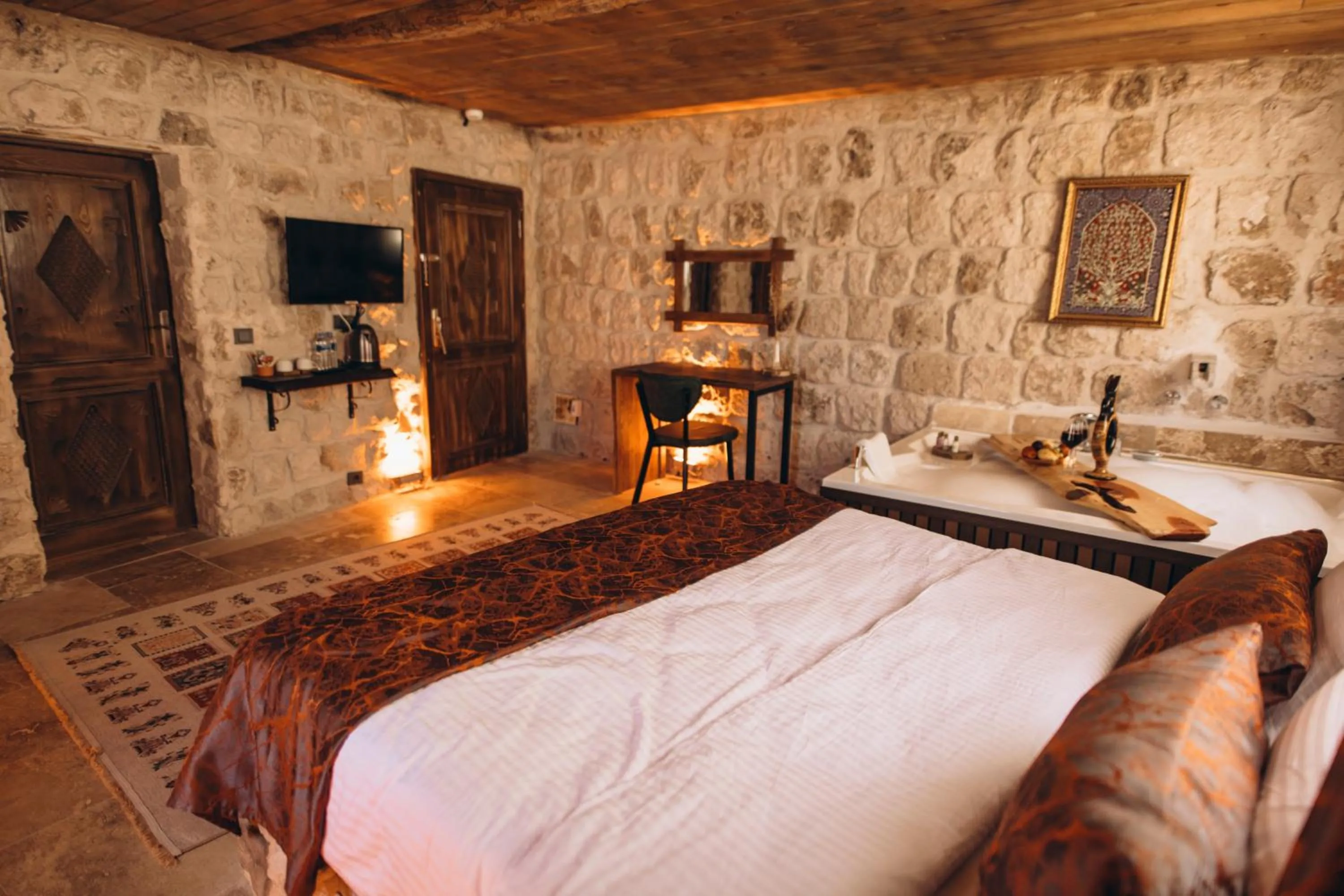 Bedroom, Bed in İsadora Cave Cappadocia