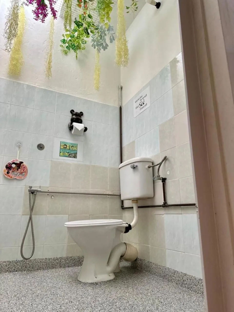 Toilet in Ardour Lodge "B" Wing