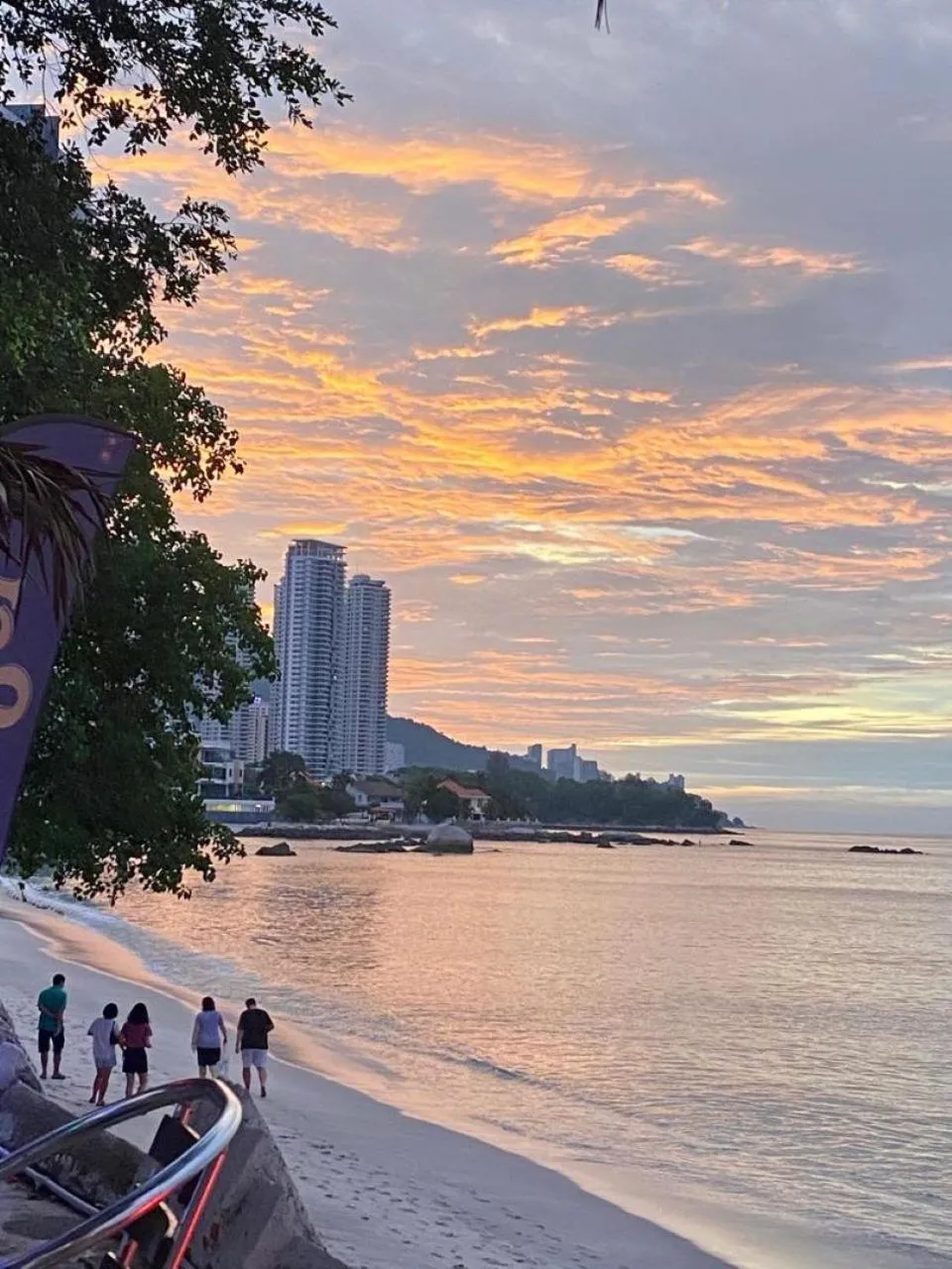 Beach in Ardour Lodge "B" Wing