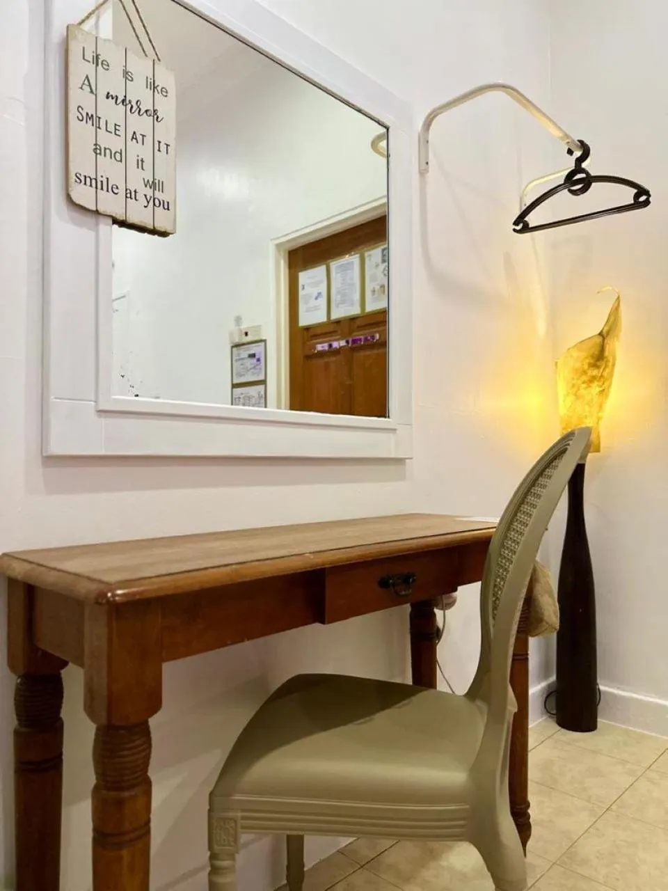 Seating area in Ardour Lodge "B" Wing