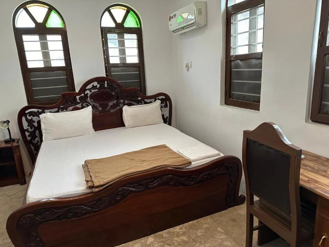 Bed in New Funguni Lodge