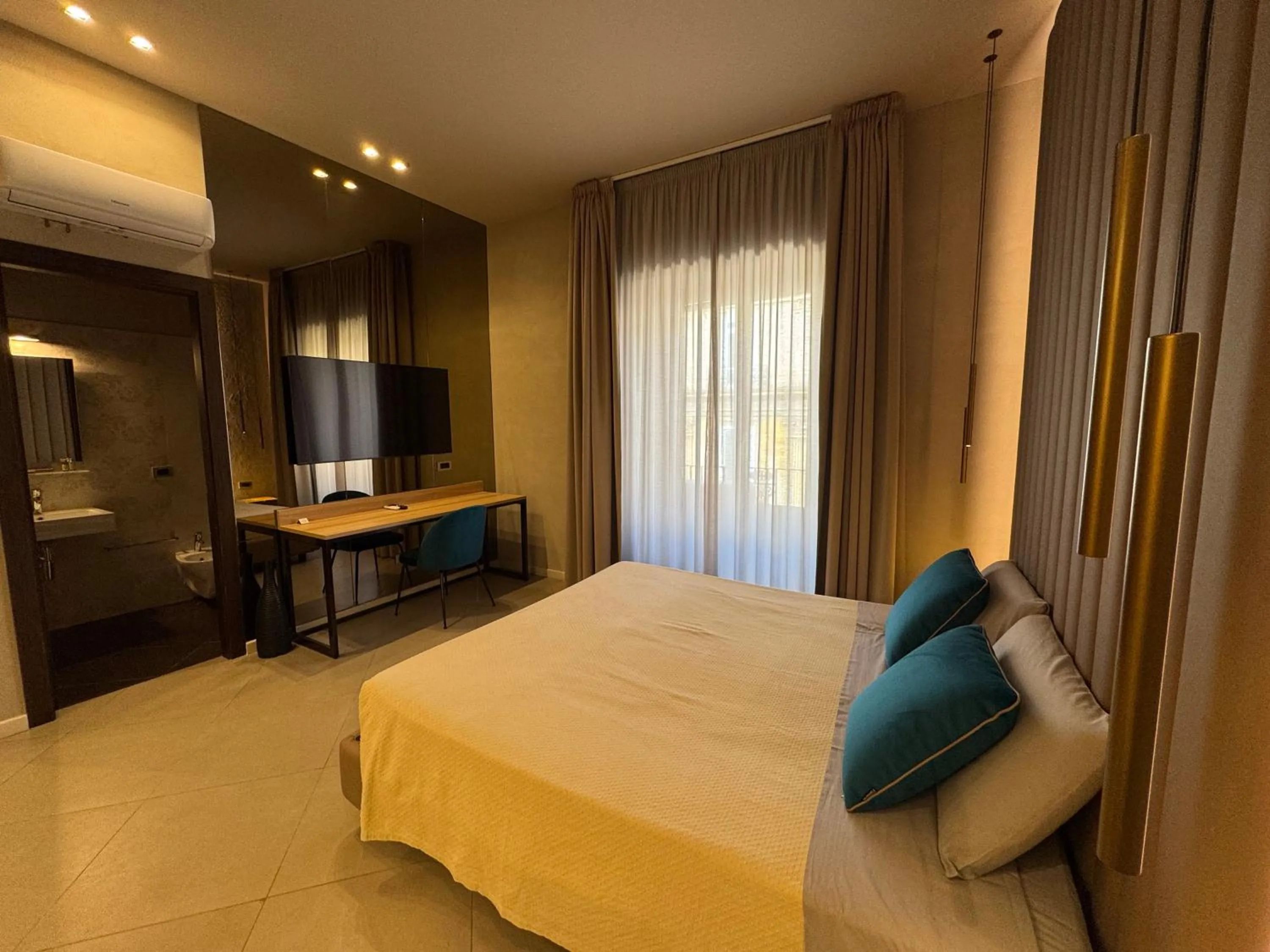 Bed in Tropicana Room