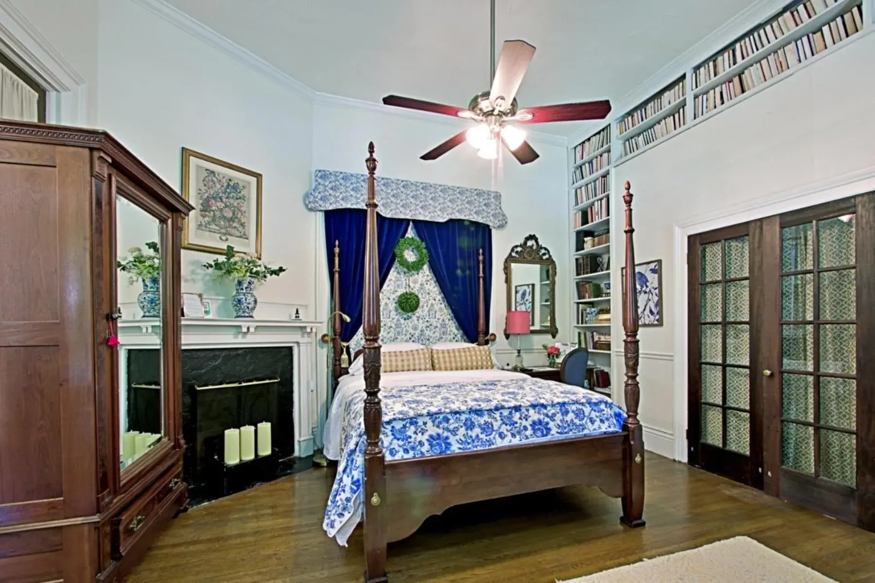 Superior Queen Room - single occupancy in Chesnut Cottage Inn Superior Queen Room - single occupancy in Chesnut Cottage Inn