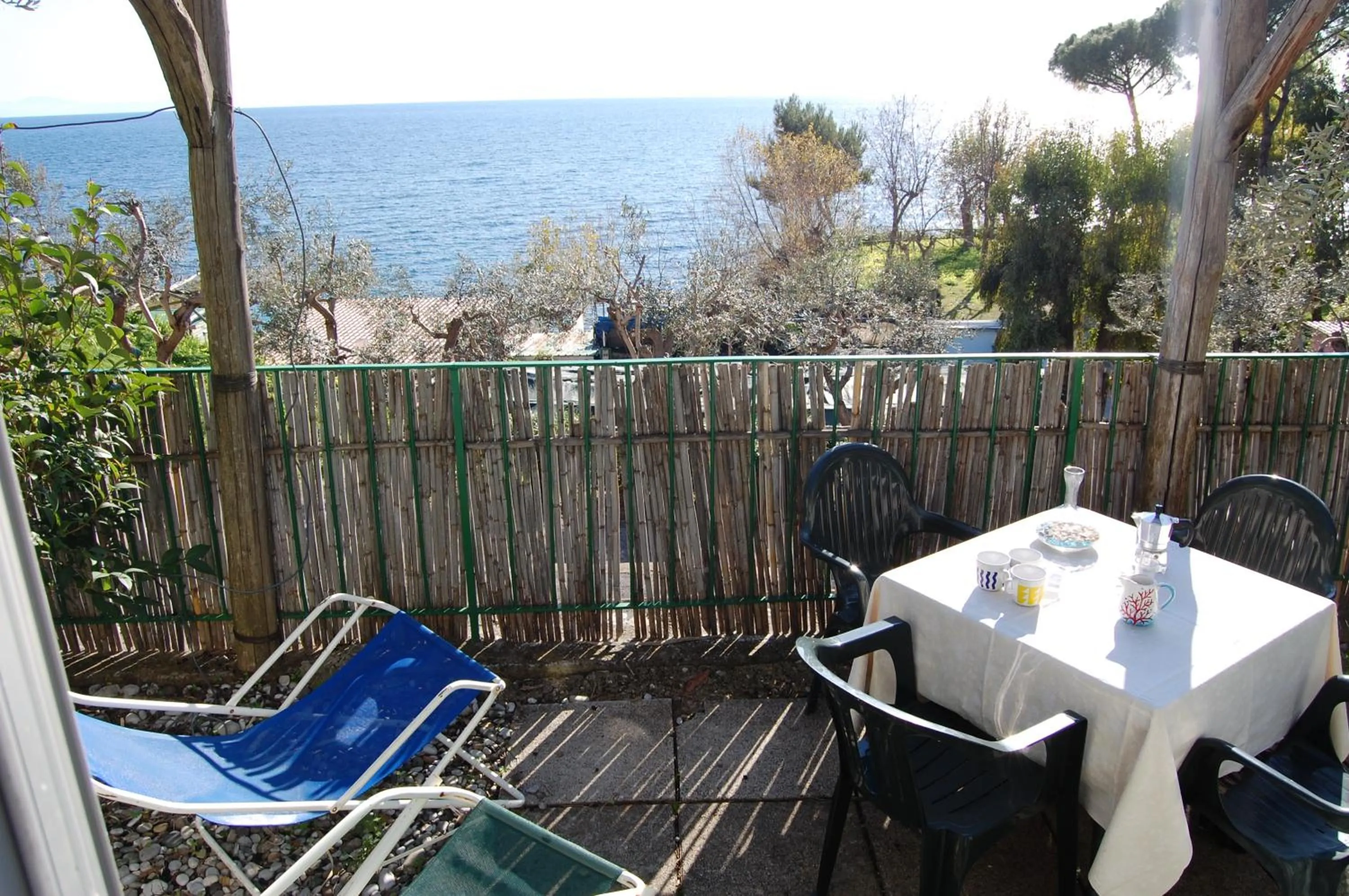 Sea view in Marina del Cantone Chalet