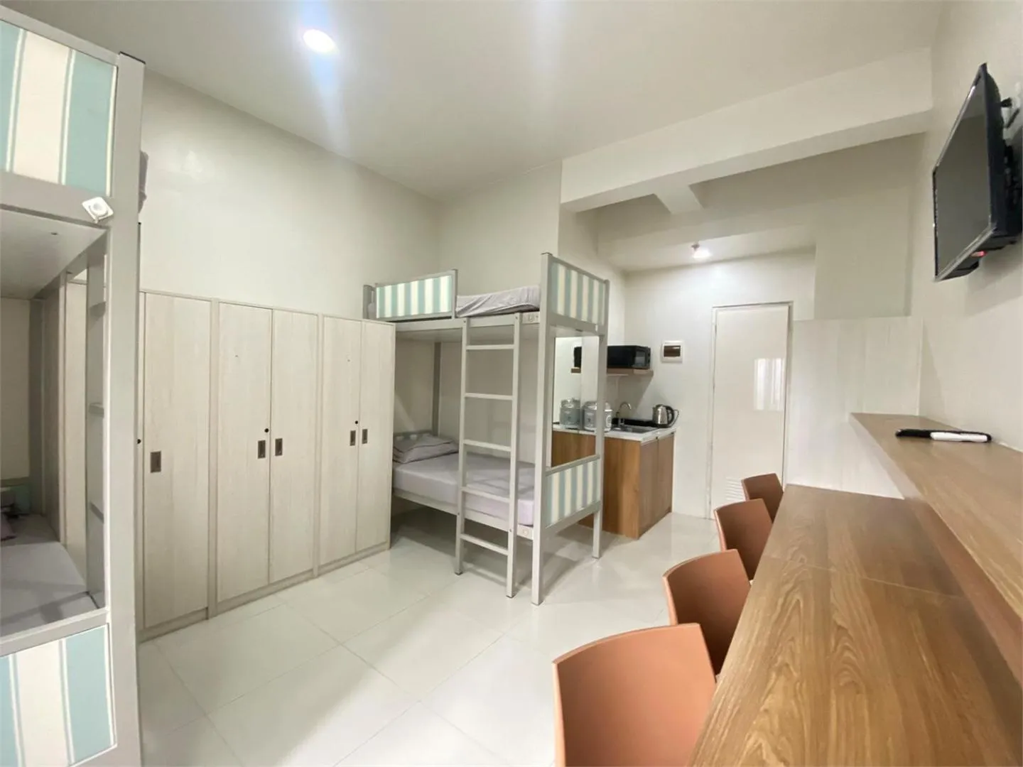 bunk bed, Bed in UHome Lacson