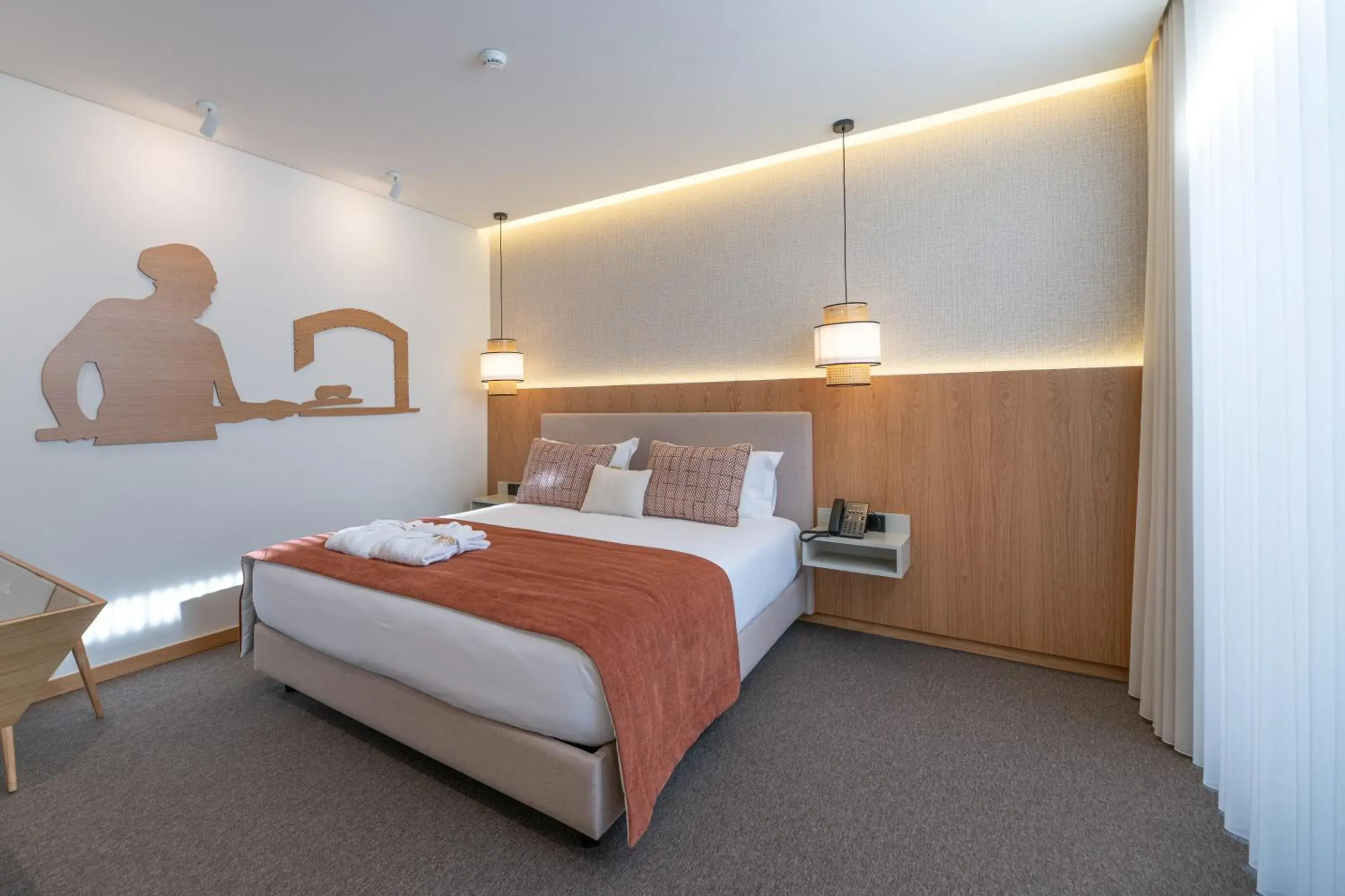 Suite with Hot Tub in Favaios Aldeia Resort - Casa das Padeiras Suite with Hot Tub in Favaios Aldeia Resort - Casa das Padeiras