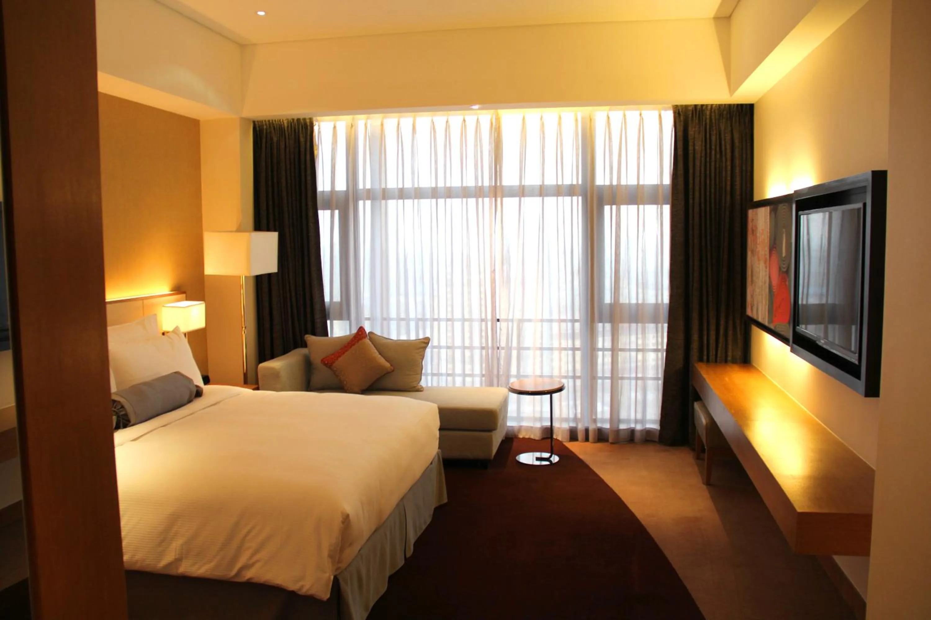 Bedroom, Bed in Radisson Blu Hotel Kashgar