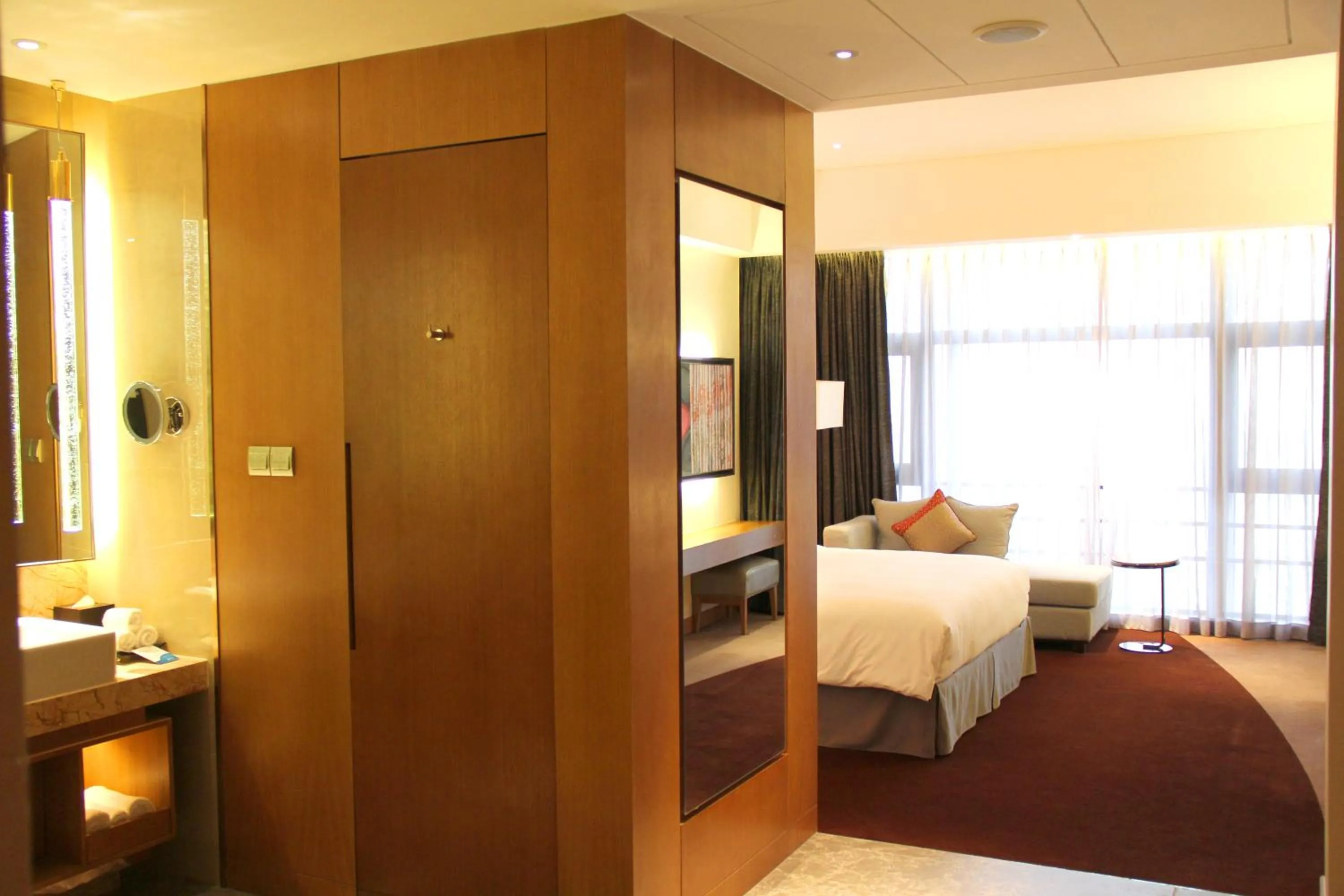 Bedroom, Bed in Radisson Blu Hotel Kashgar