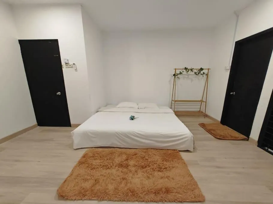 Bed in Taman Duta KL Deluxe Villa by uBook