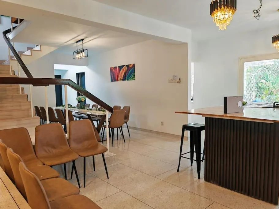 Living room in Taman Duta KL Deluxe Villa by uBook