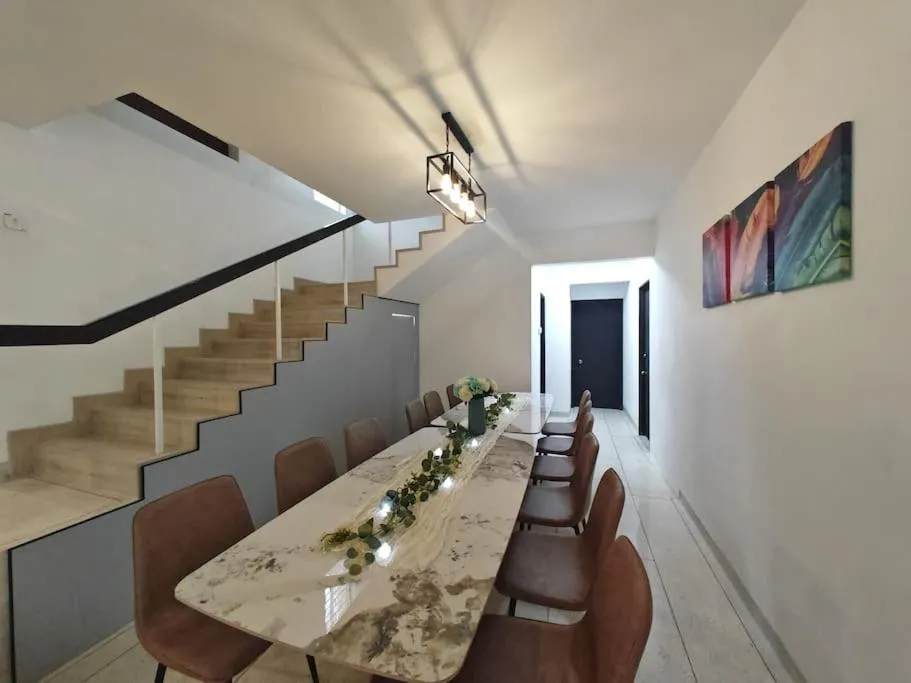 Dining area in Taman Duta KL Deluxe Villa by uBook
