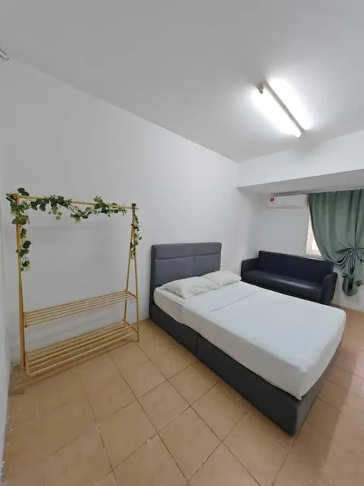 Bedroom, Bed in Taman Duta KL Deluxe Villa by uBook