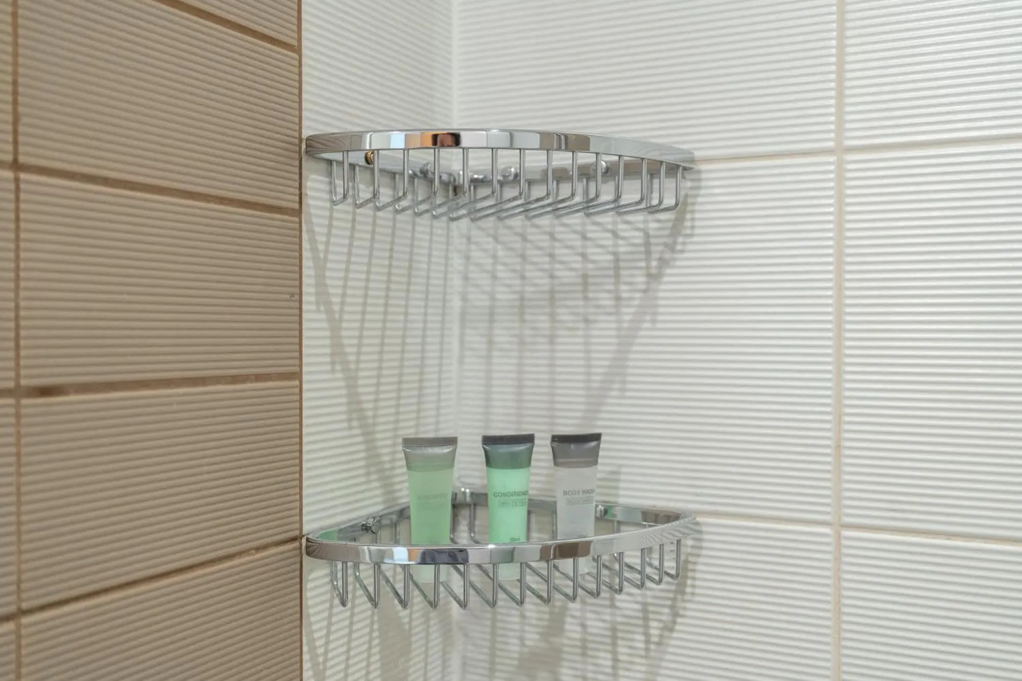 Glorious Studio with Easy City Access in Bay Square 9, Business Bay