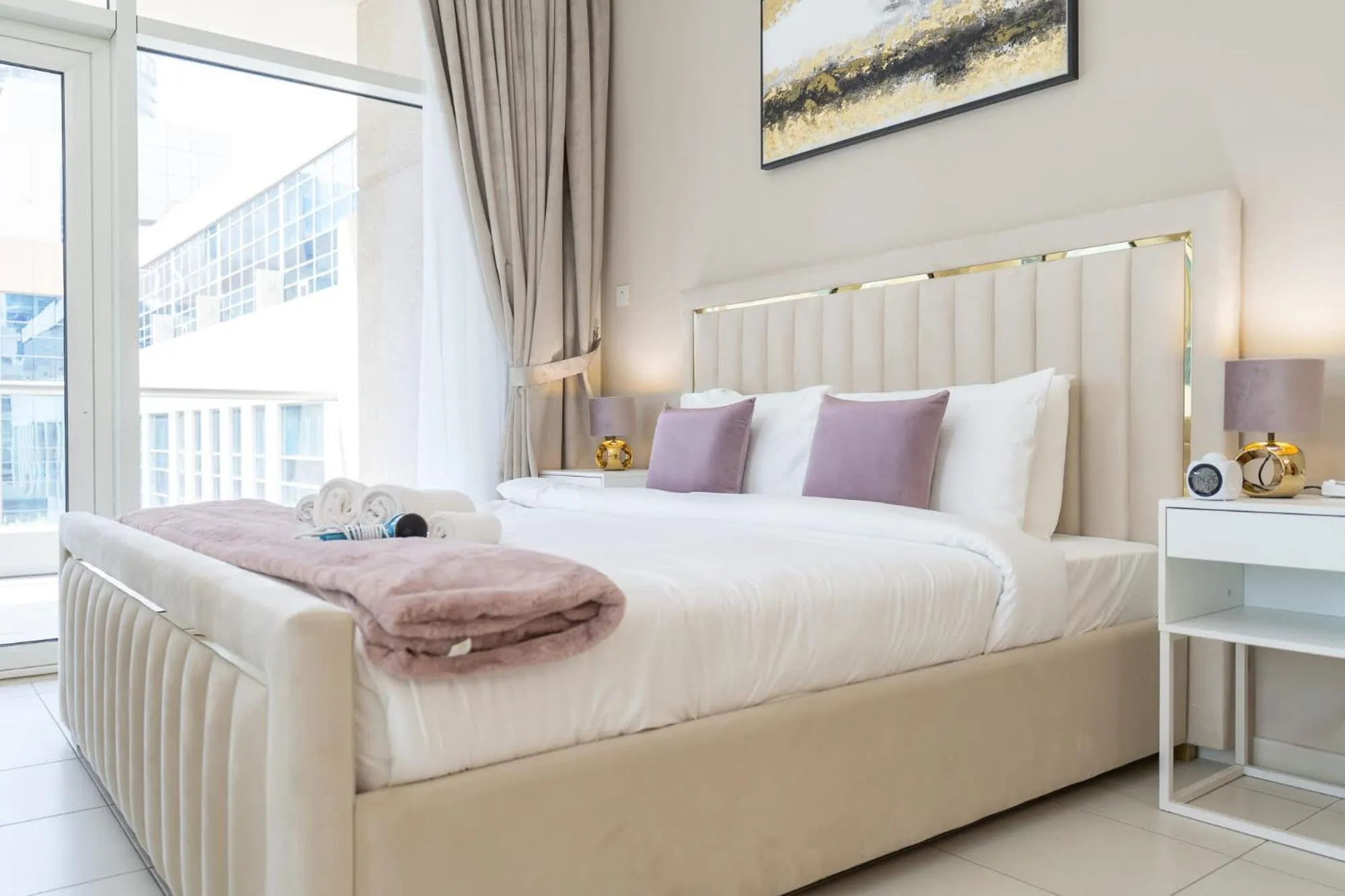 Glorious Studio with Easy City Access in Bay Square 9, Business Bay