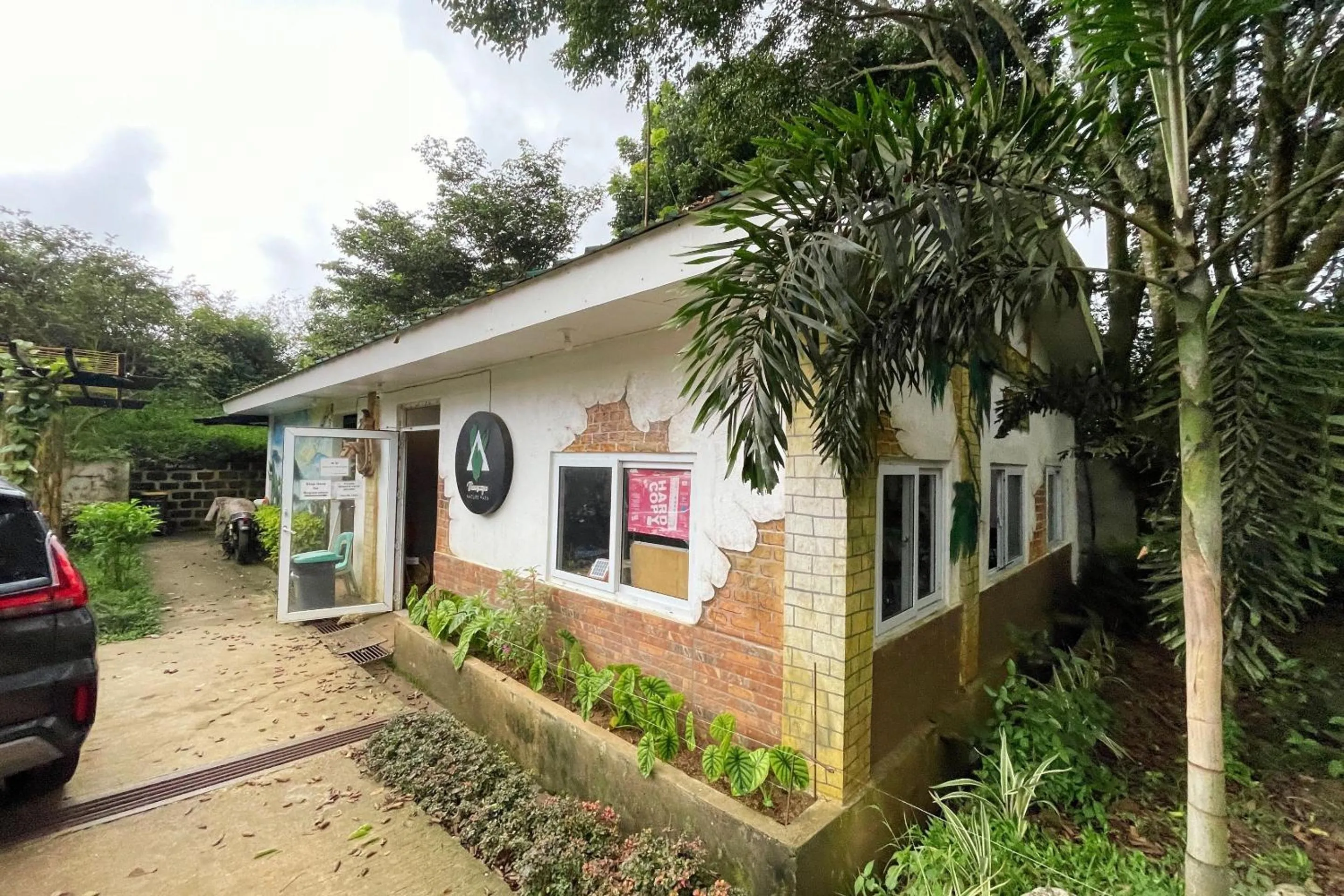 Property building in Viewscape Nature Park Tanay powered by Cocotel