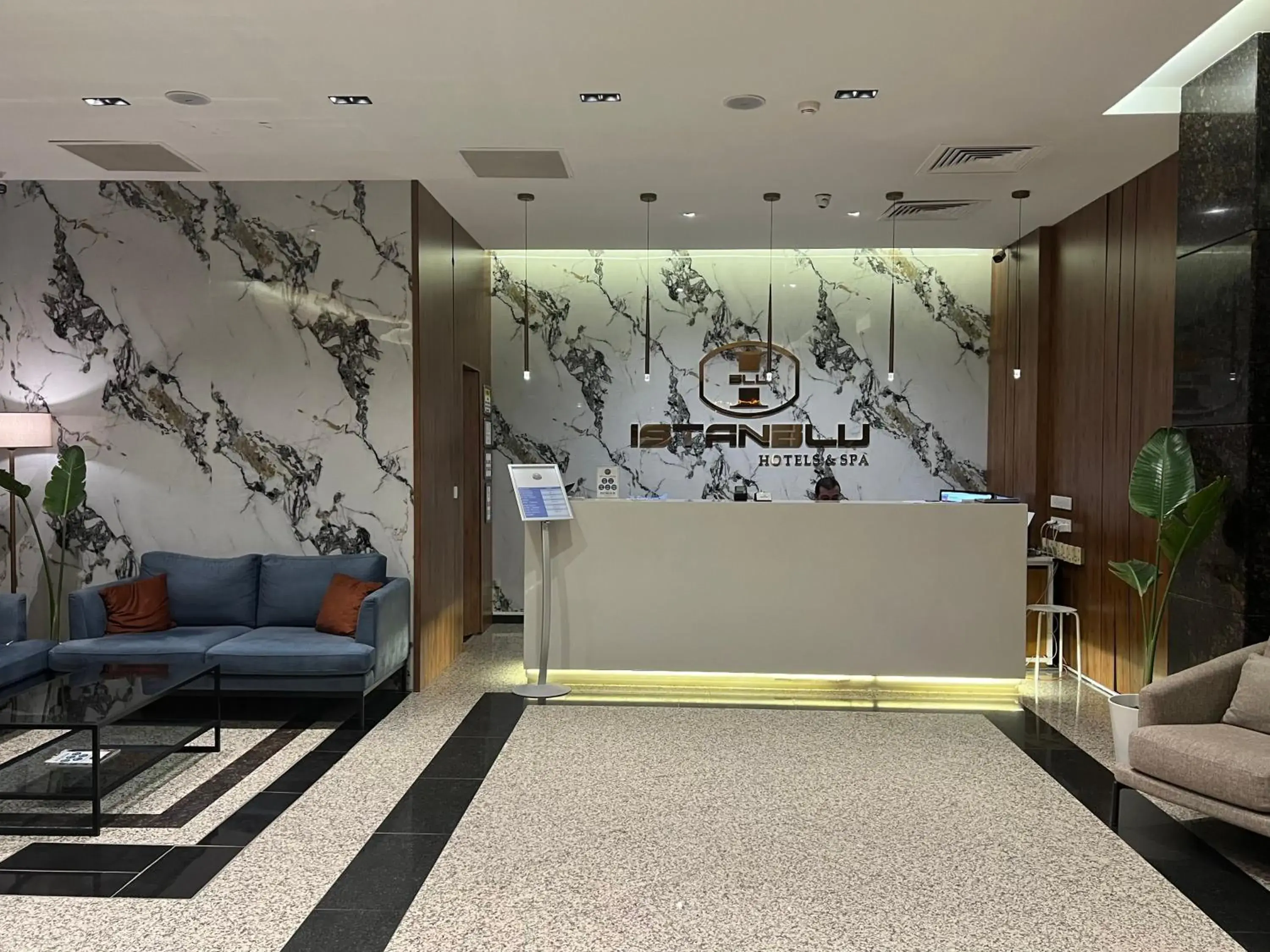 Lobby or reception in İstanblu Hotel&Spa Lobby or reception in İstanblu Hotel&Spa