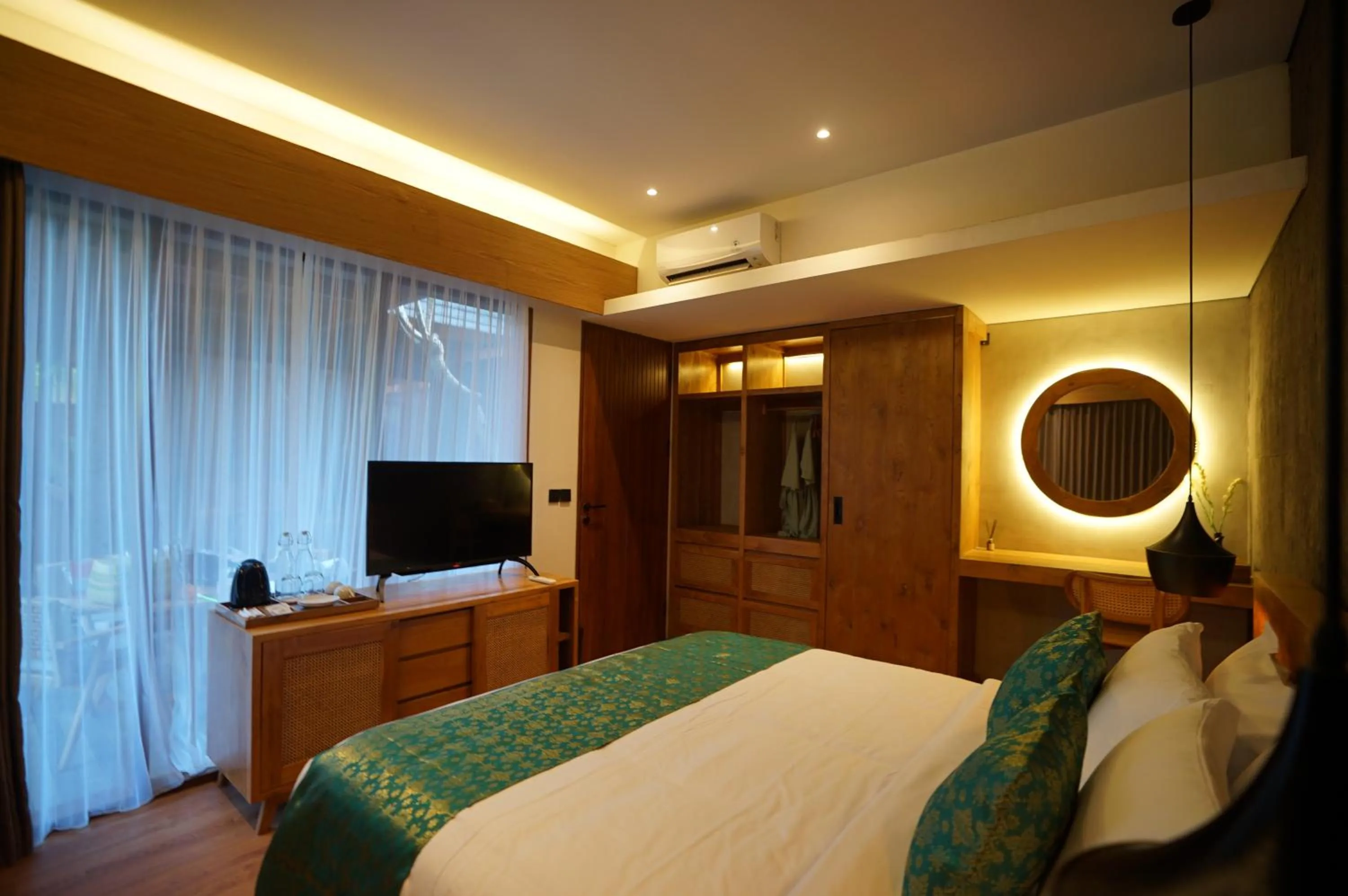 Bed in The Shanti Graha Villas