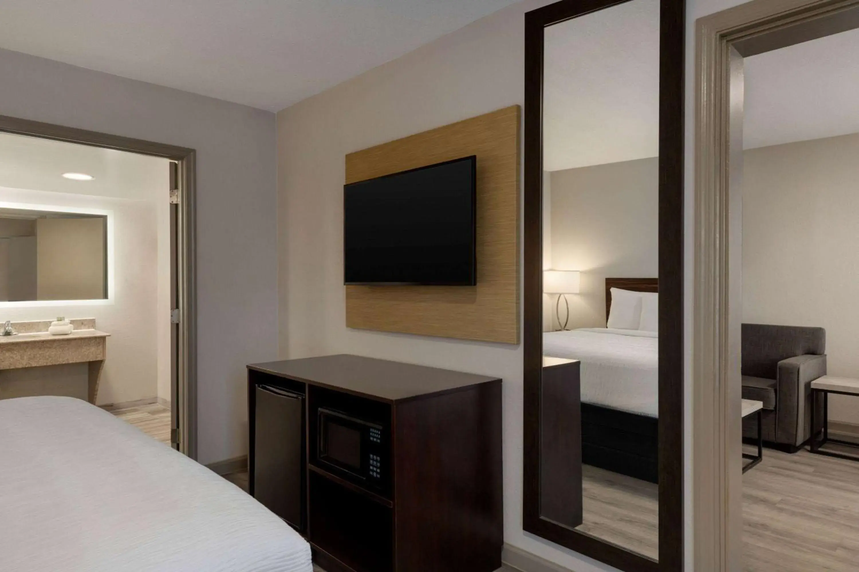 Photo of the whole room, Bed in Baymont by Wyndham Emporia VA Photo of the whole room, Bed in Baymont by Wyndham Emporia VA