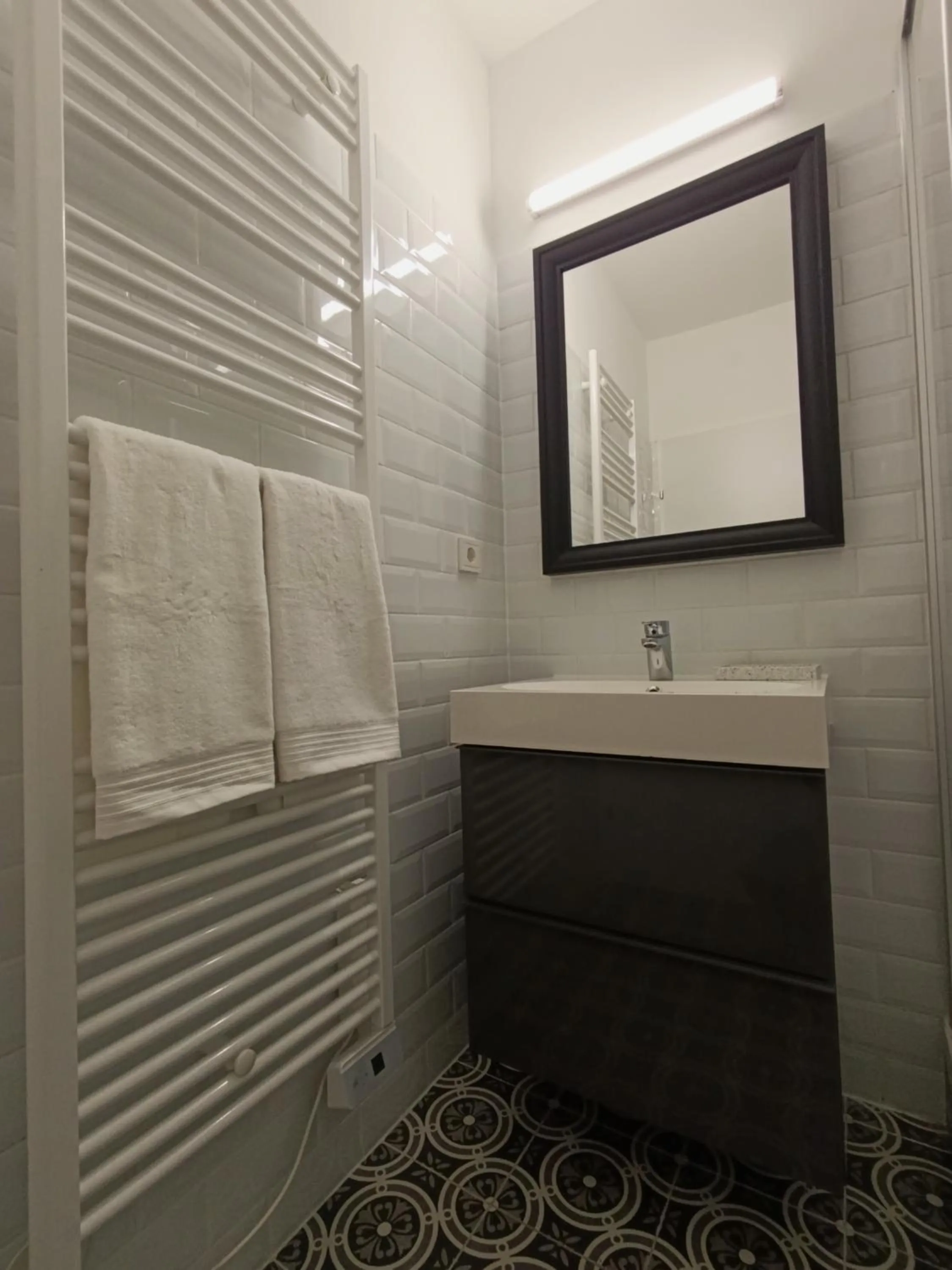 Toilet in BOSSA CITY Design Apartments