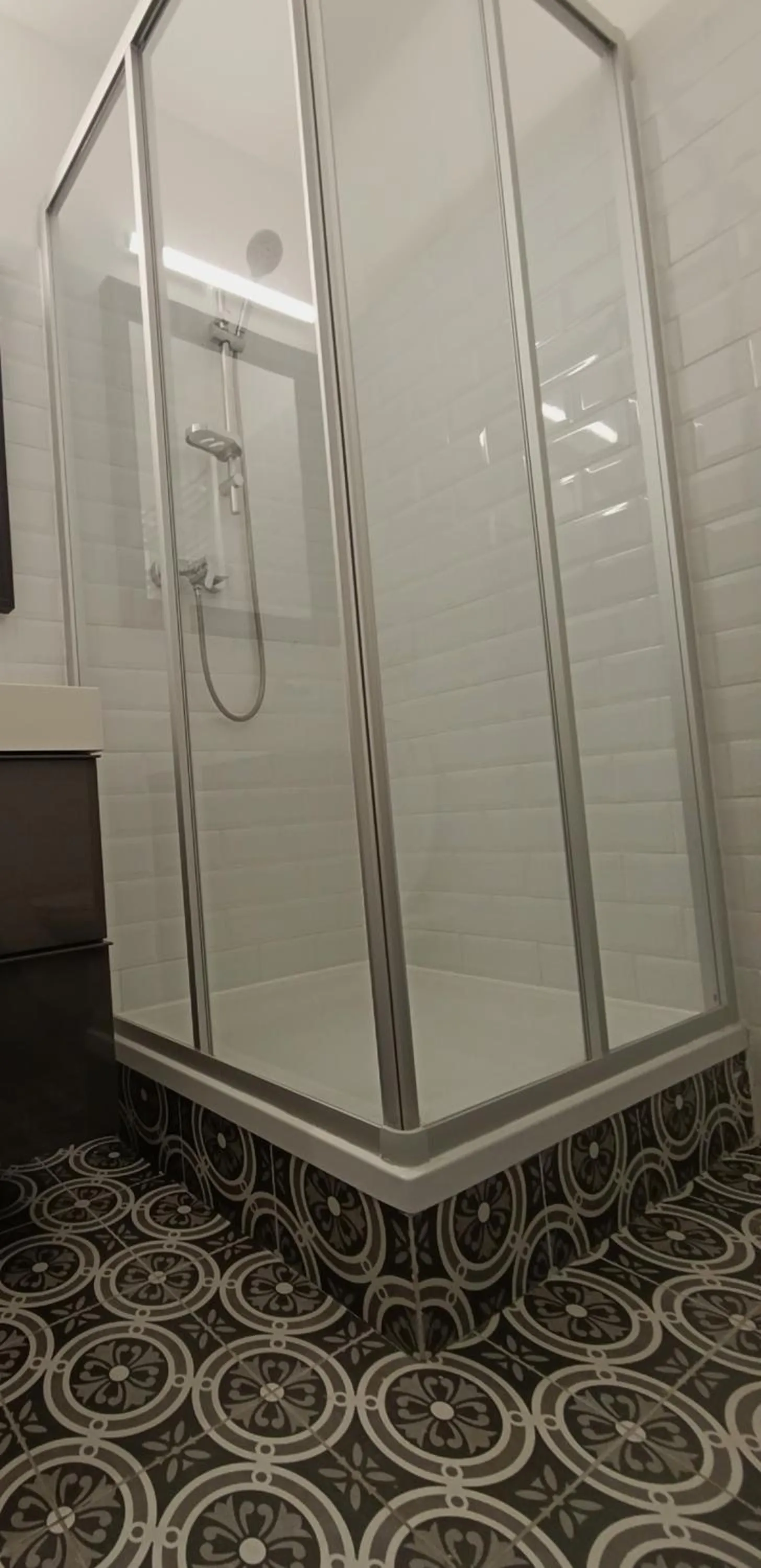 Shower in BOSSA CITY Design Apartments