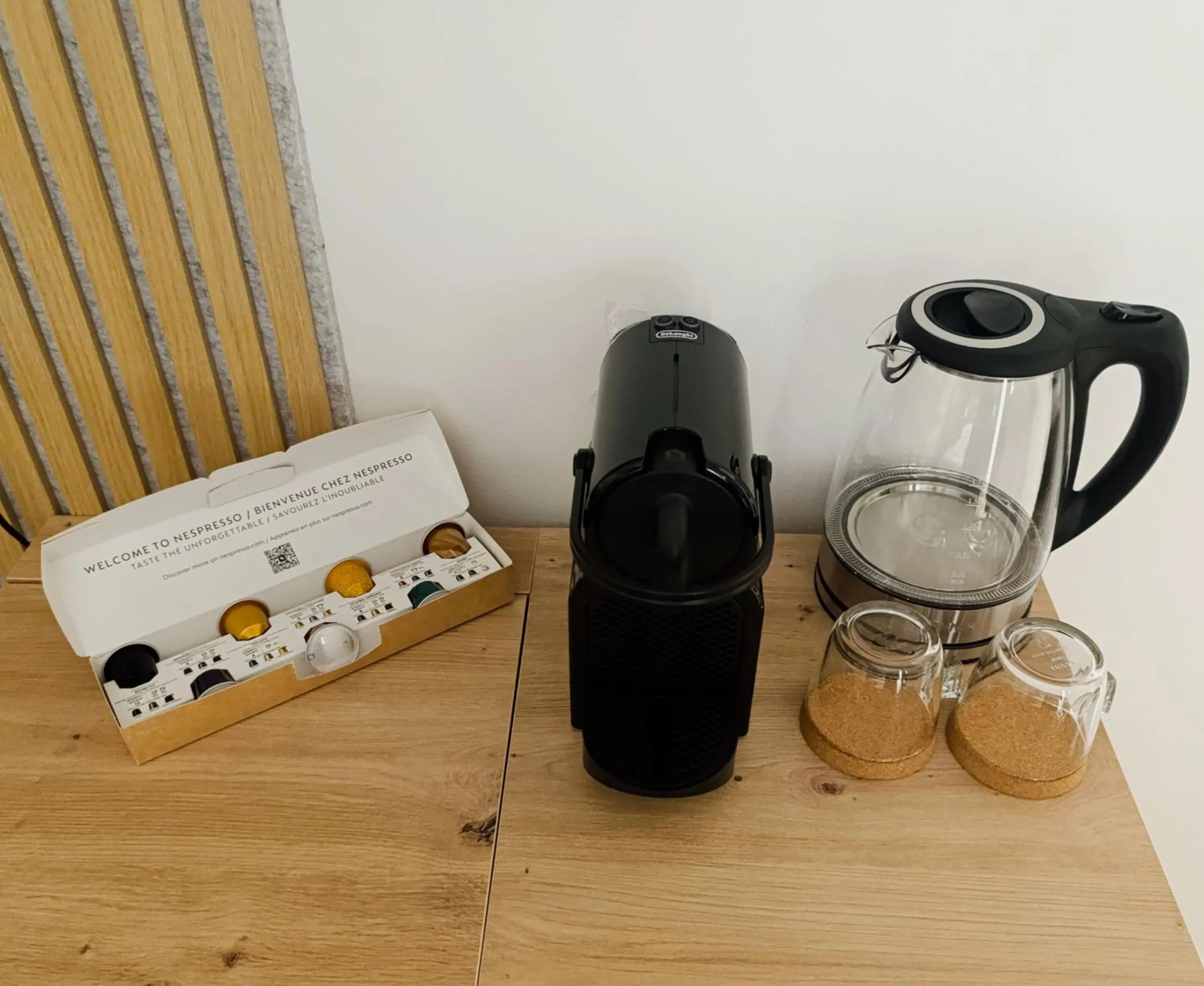 Coffee/tea facilities in BOSSA CITY Design Apartments