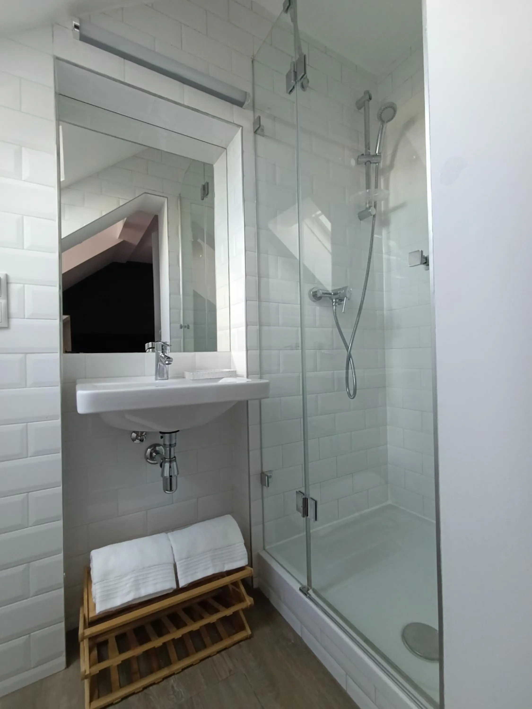 Shower in BOSSA CITY Design Apartments
