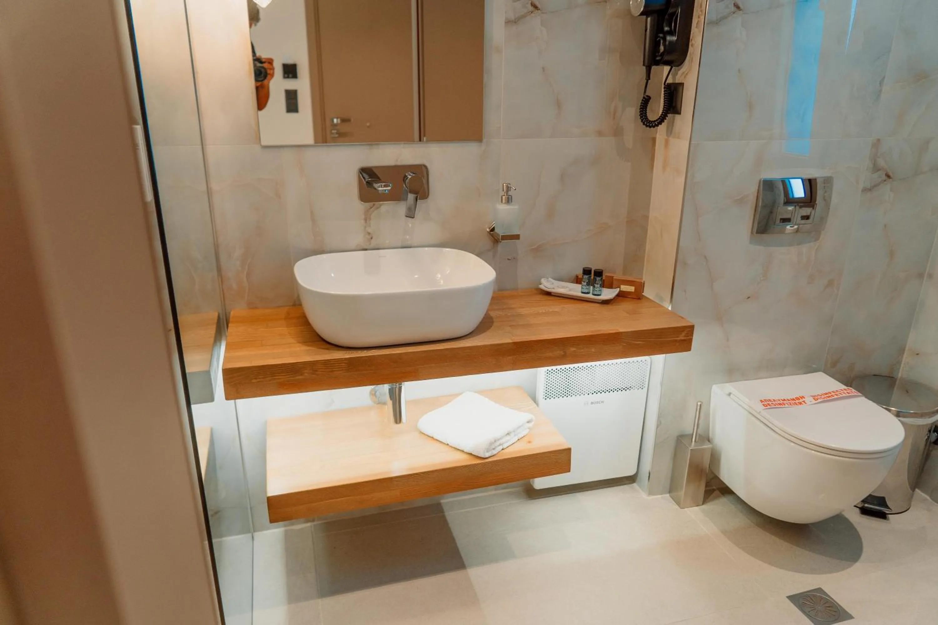 Shower in Sky Boutique Hotel