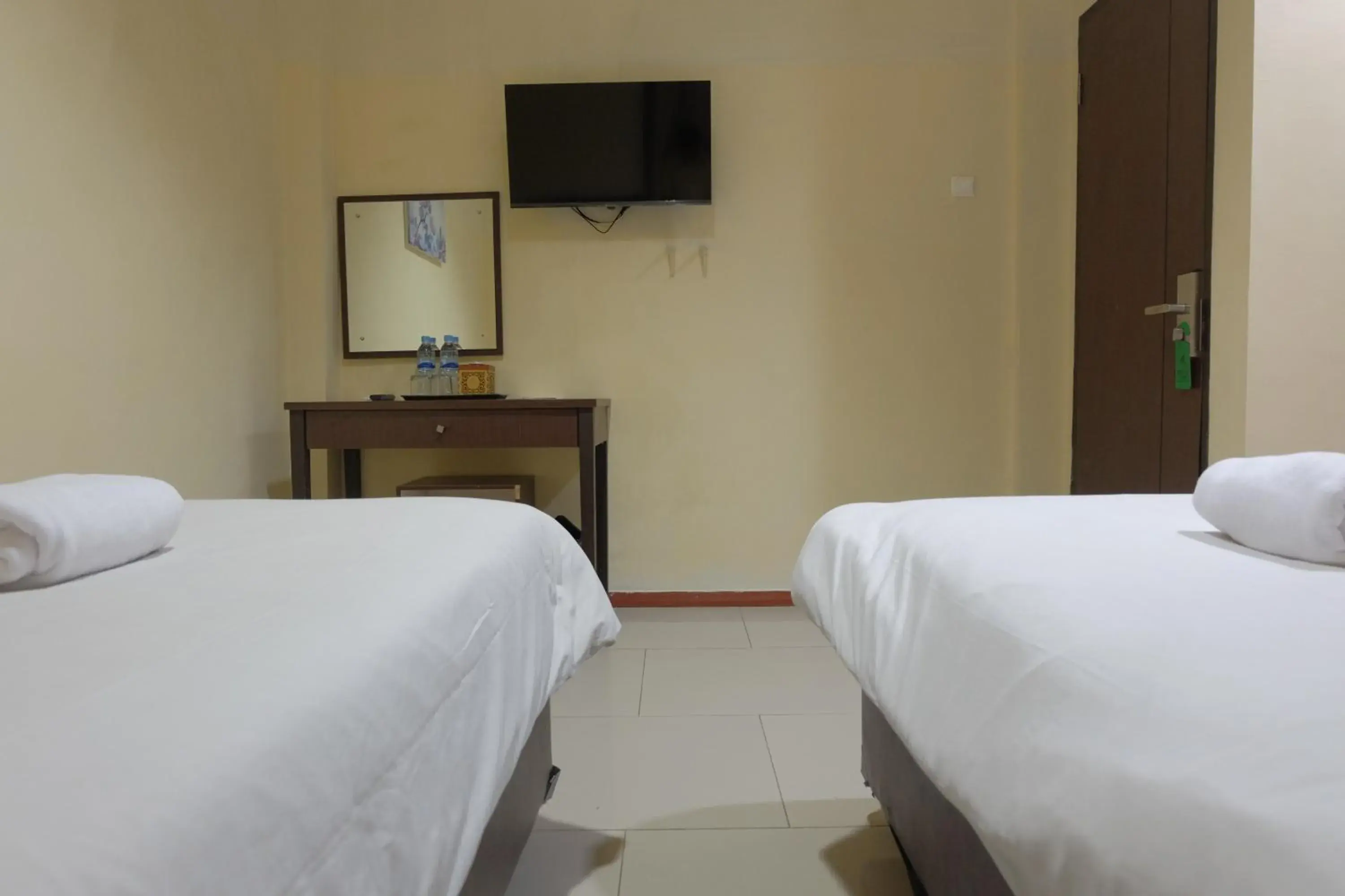 Area and facilities, Bed in De Nusantara Hotel Syariah Area and facilities, Bed in De Nusantara Hotel Syariah