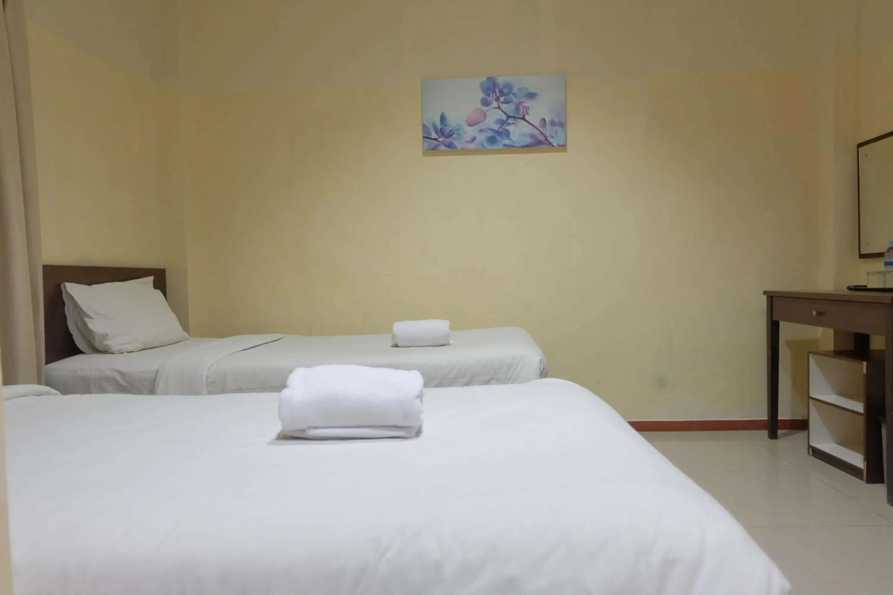 Bedroom, Bed in De Nusantara Hotel Syariah Bedroom, Bed in De Nusantara Hotel Syariah