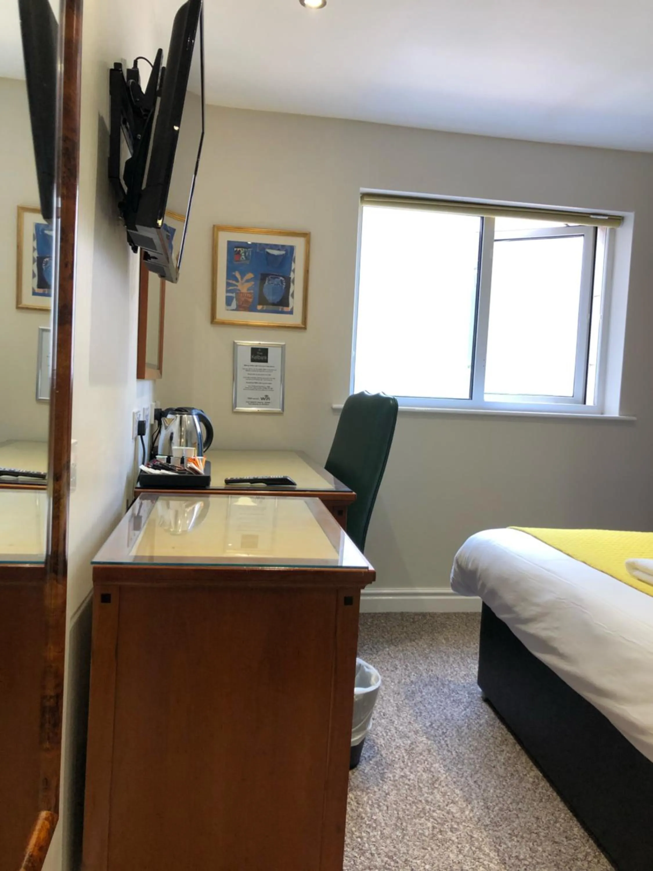 Bedroom, Bed in The Kellbank