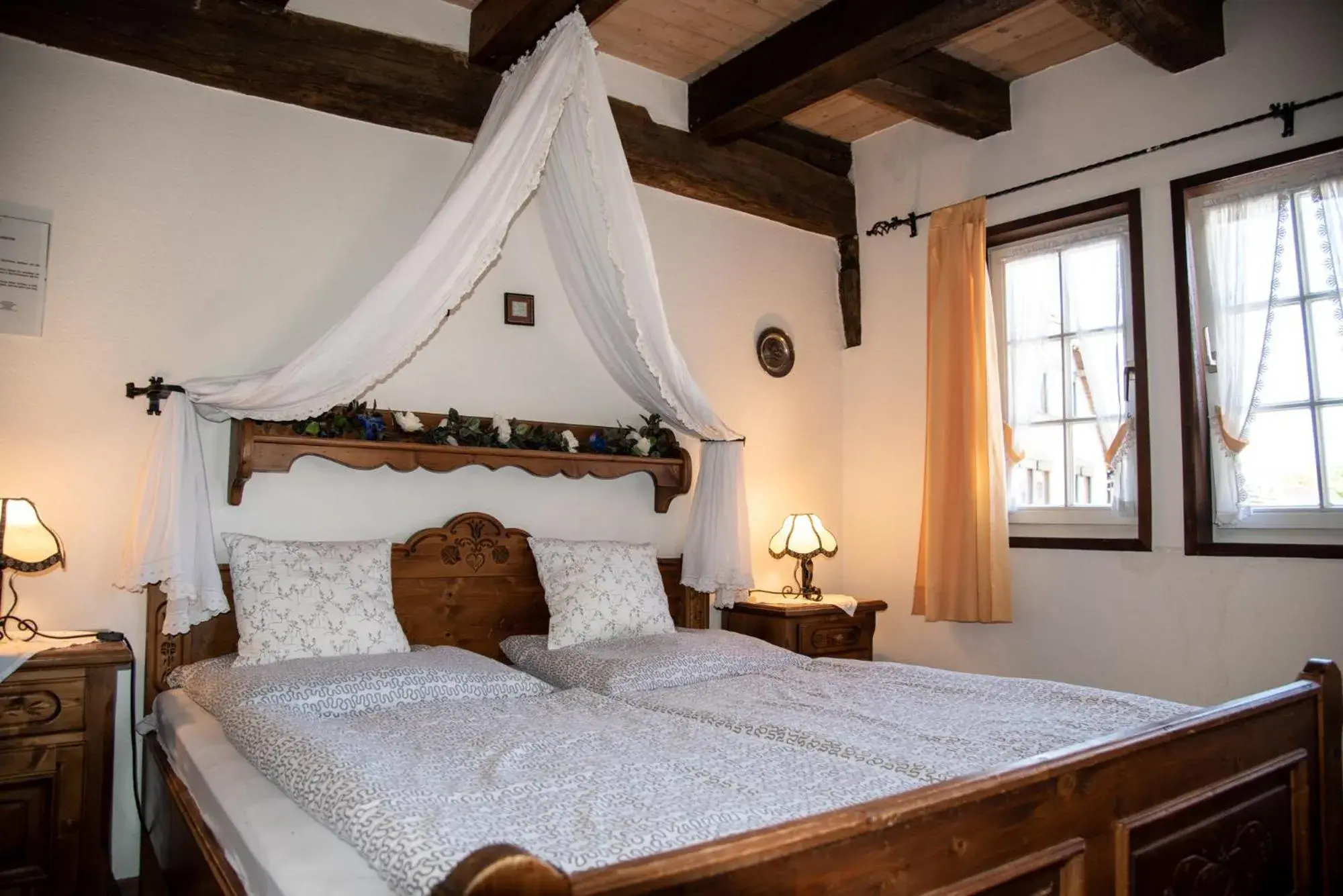Bedroom, Bed in Gasthof Stadtschänke Bedroom, Bed in Gasthof Stadtschänke