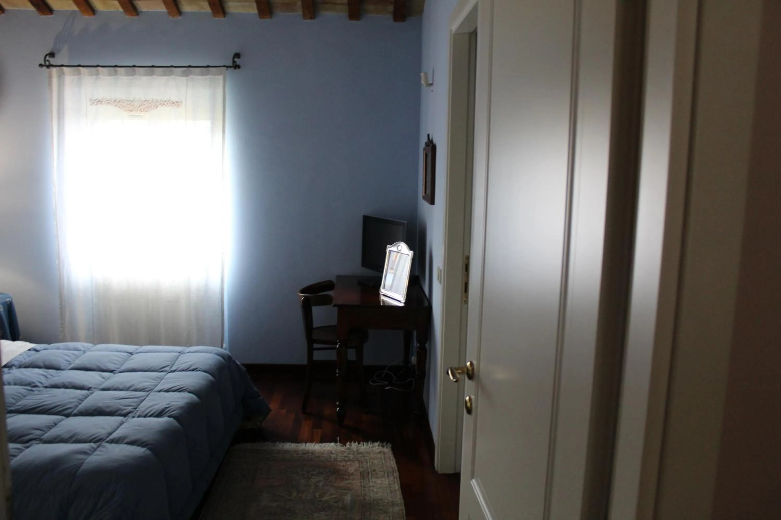 TV and multimedia in Villarondanella