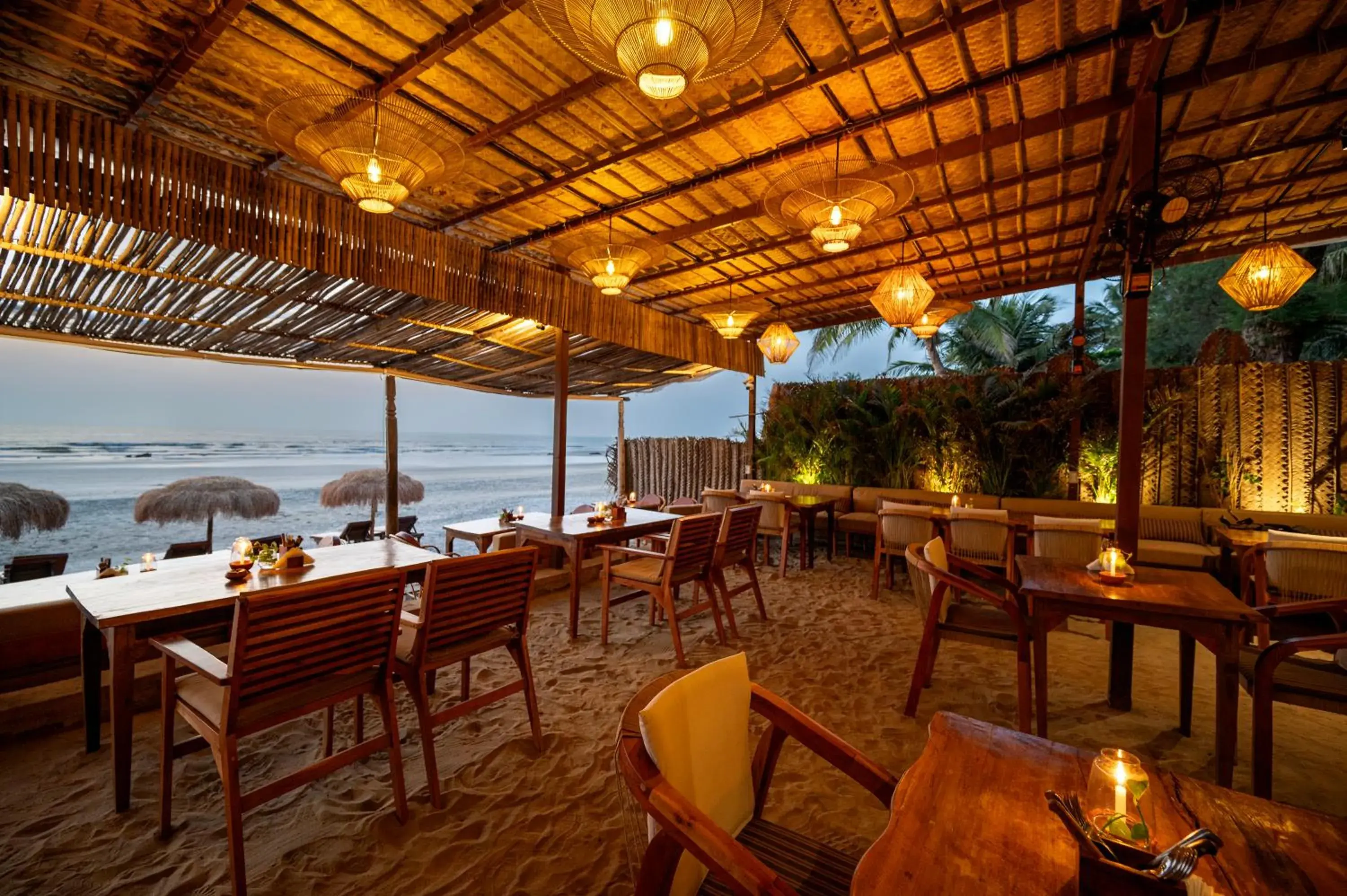 Restaurant/places to eat in Palma Beach Resort Restaurant/places to eat in Palma Beach Resort