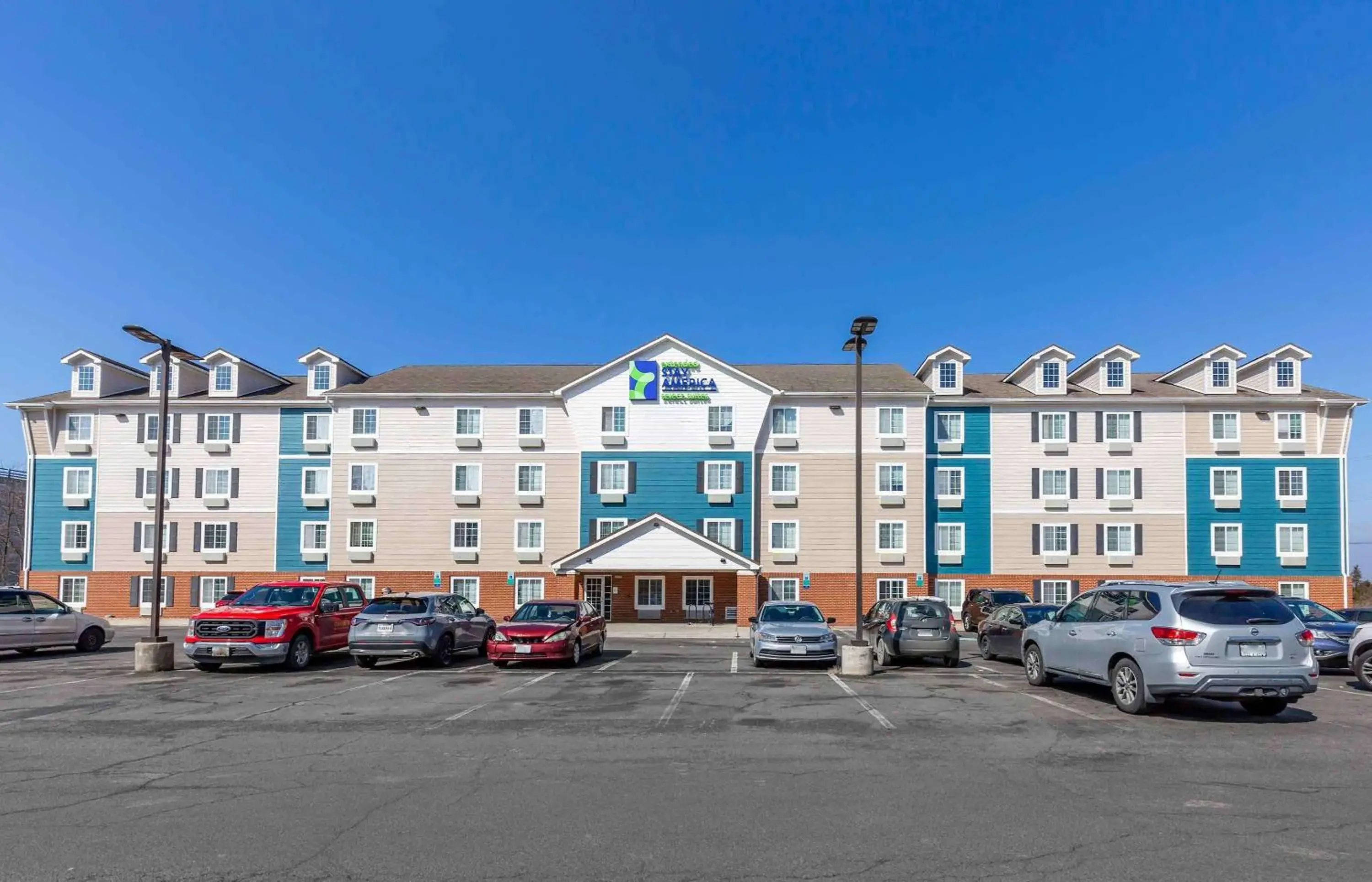 Property building in Extended Stay America Select Suites - Gainesville Property building in Extended Stay America Select Suites - Gainesville