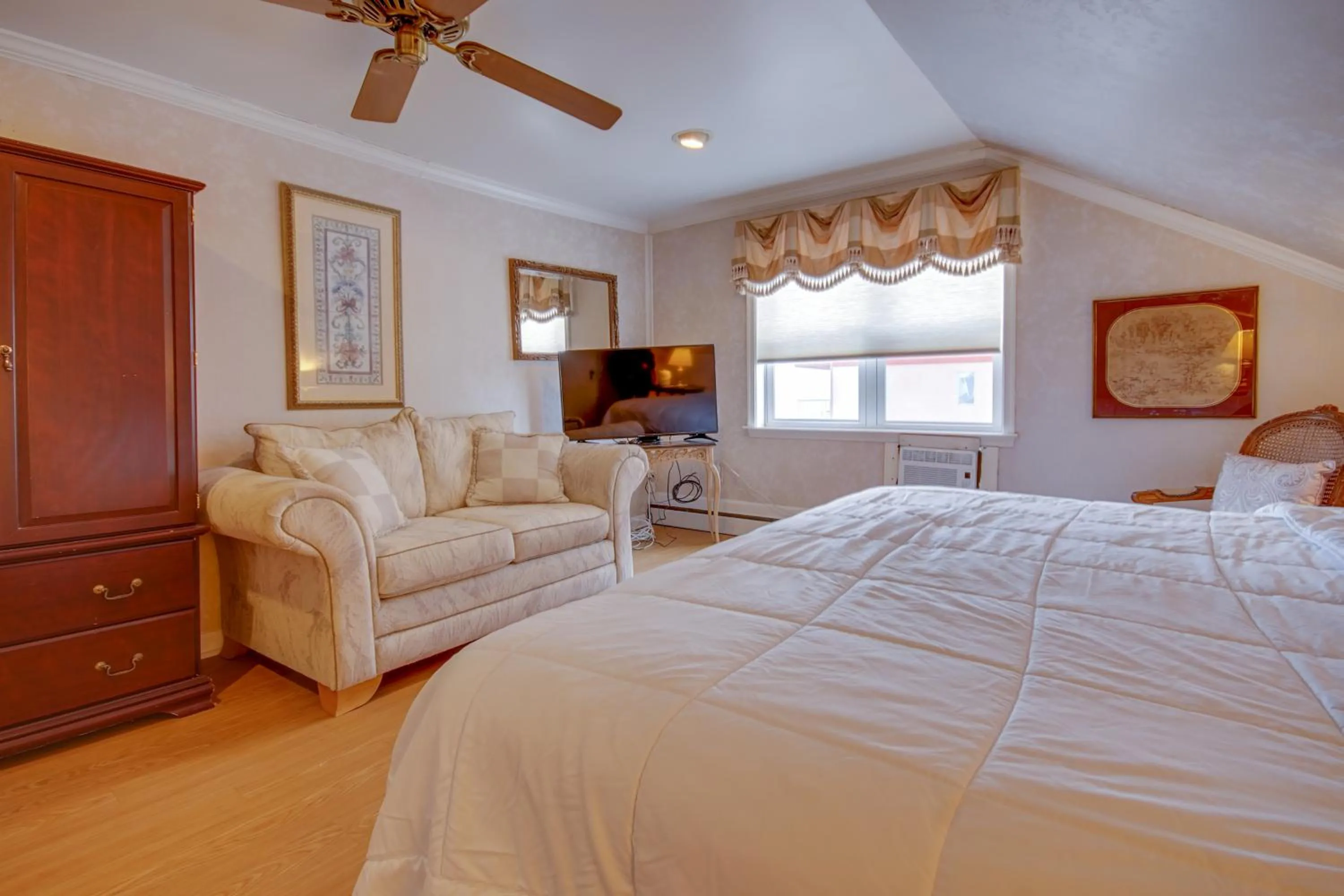 Bed in Beach Walk on the Ocean