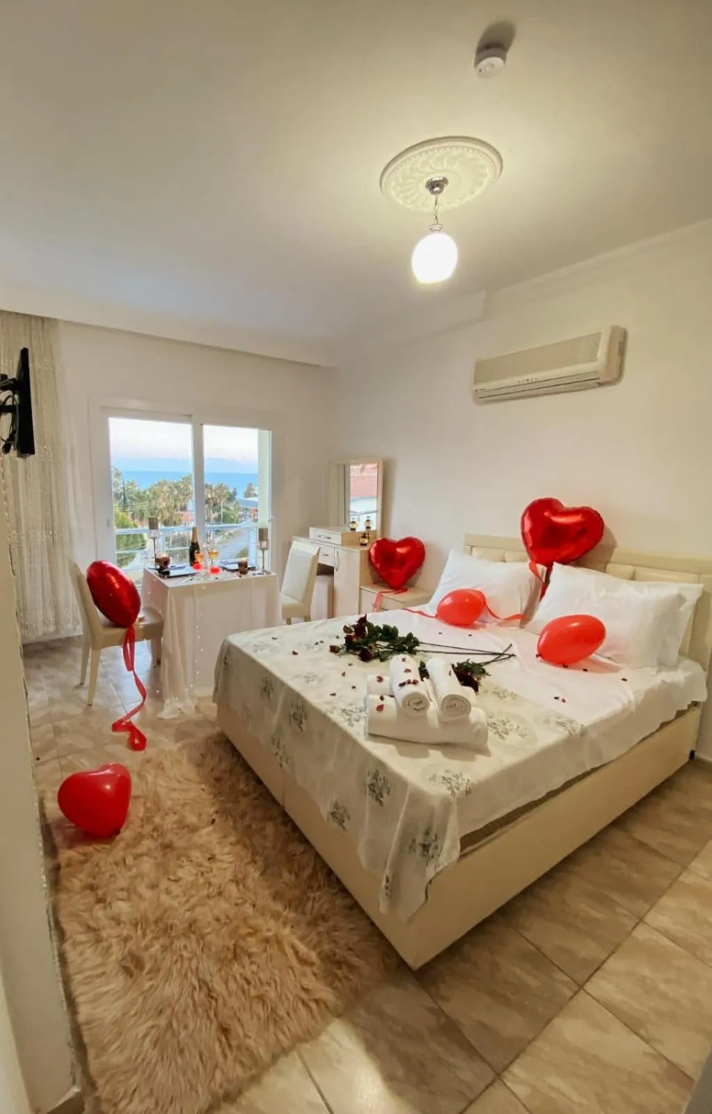 Bed in magarsus elit hotel