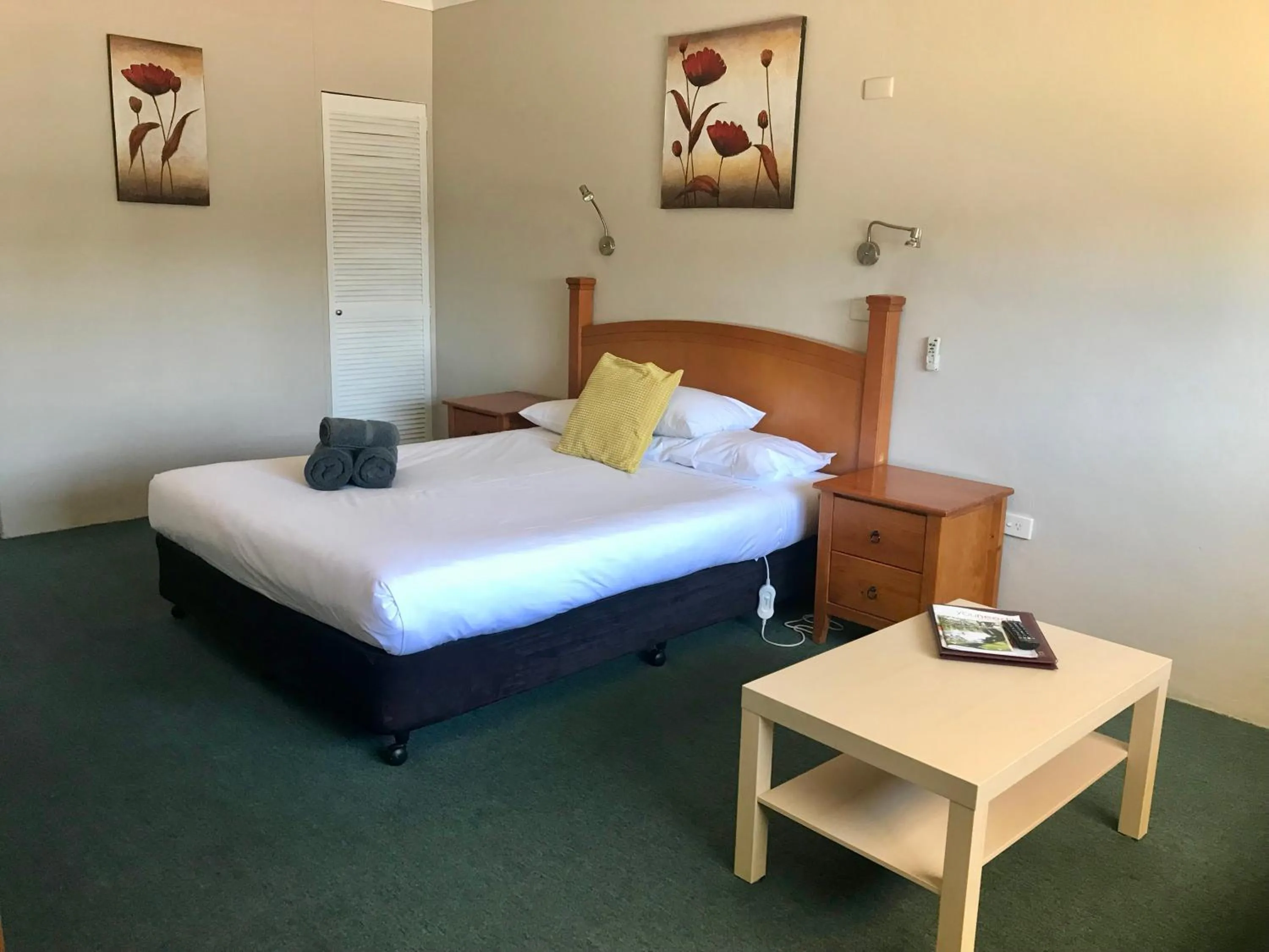 Bed in Motel Wellington Wodonga