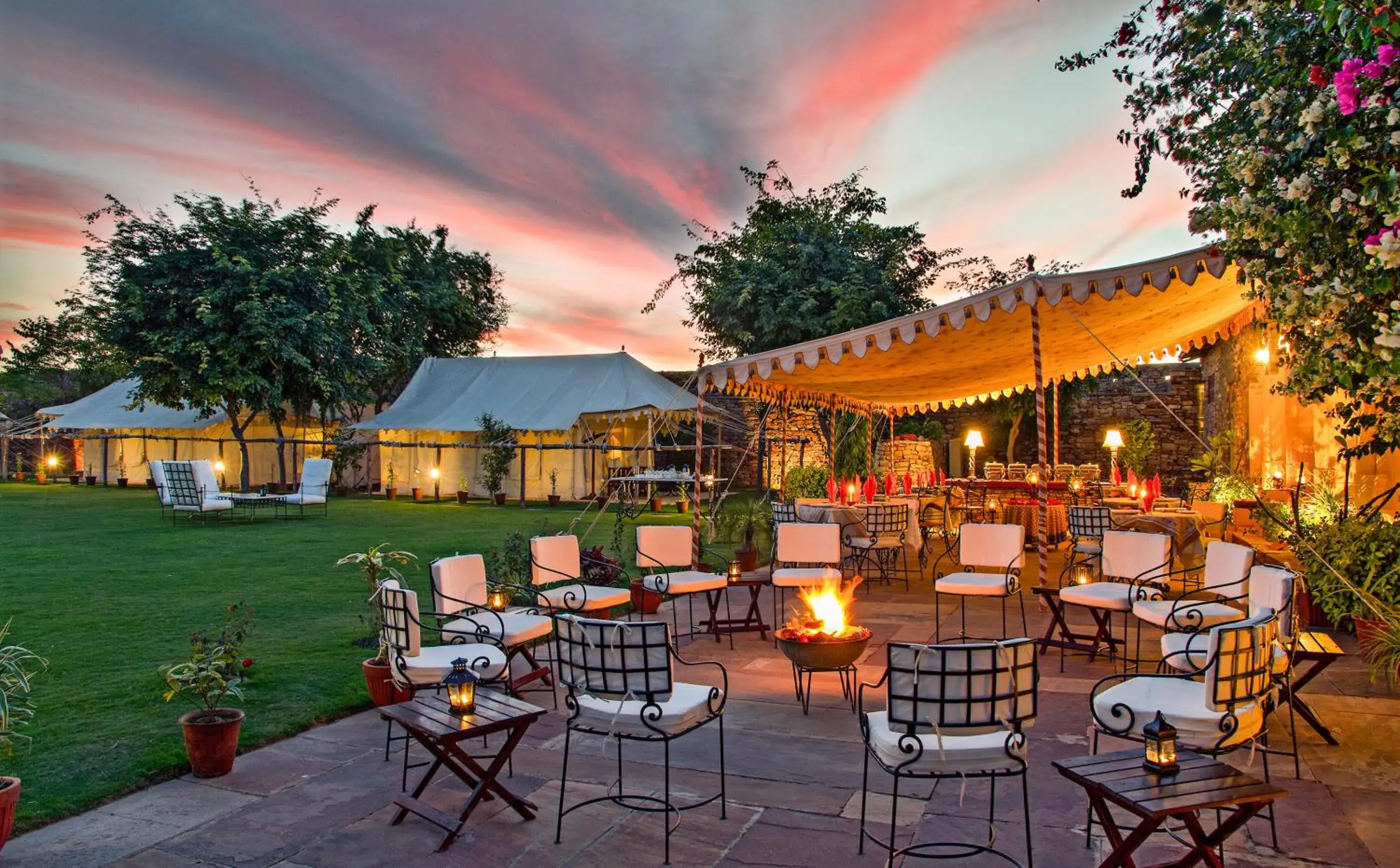 Restaurant/places to eat in Ramathra Fort Restaurant/places to eat in Ramathra Fort