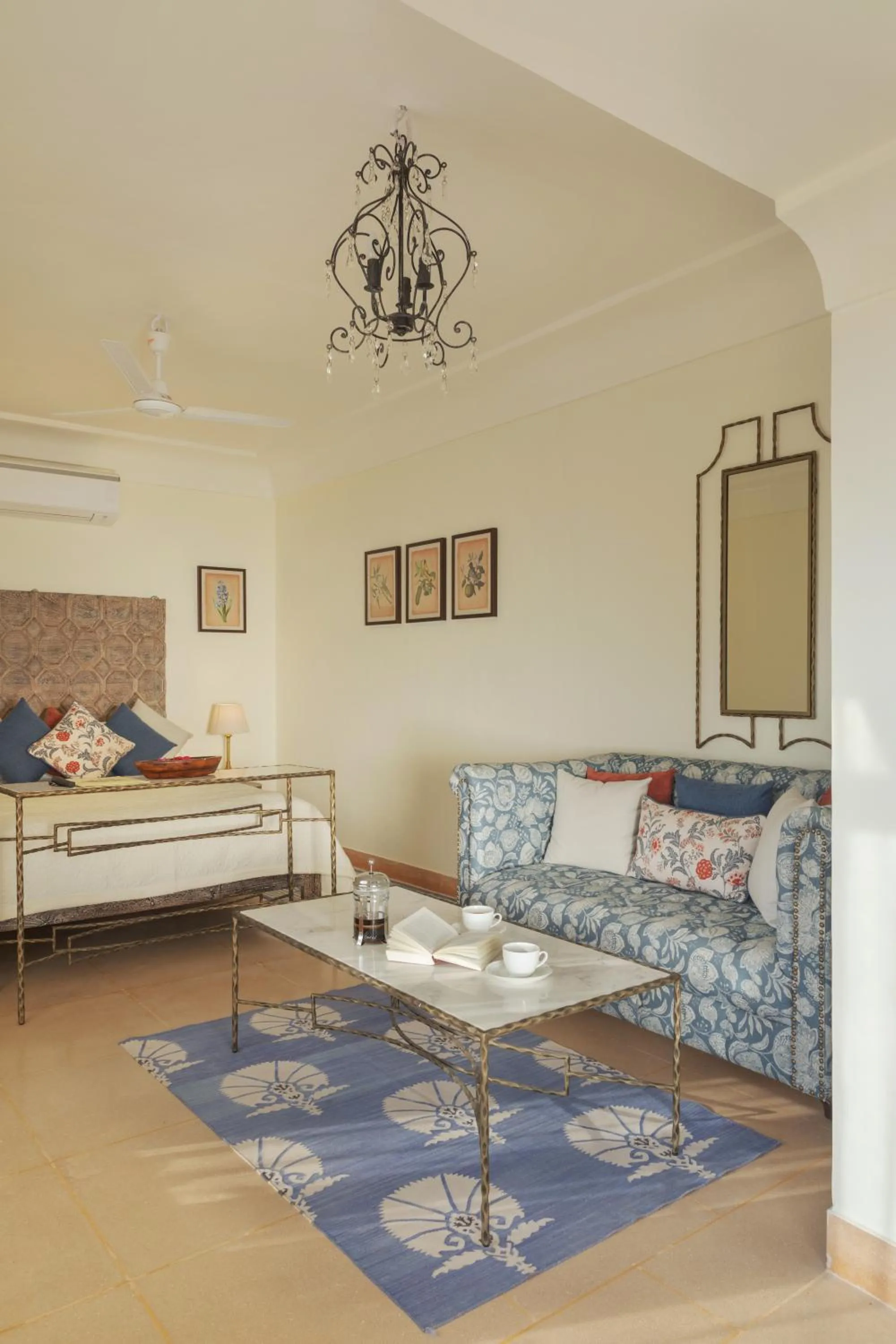 Seating area, Bed in Ramathra Fort