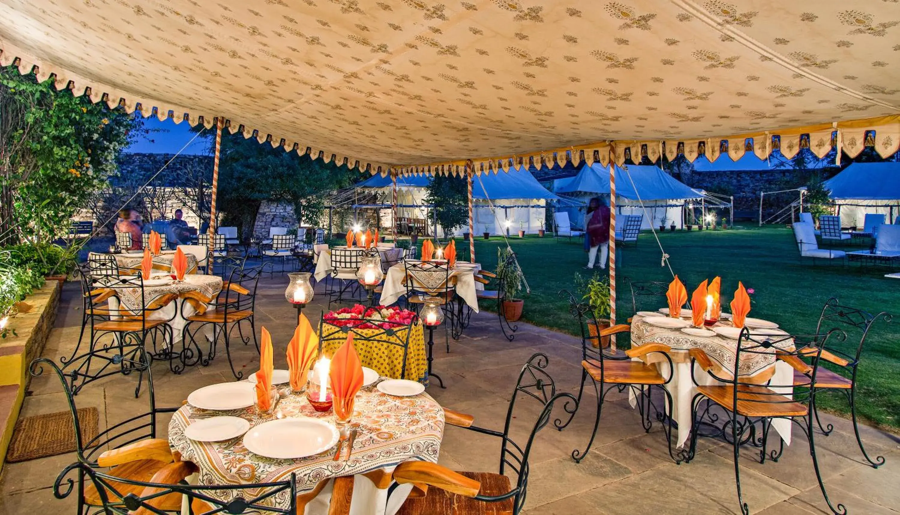 Restaurant/places to eat in Ramathra Fort Restaurant/places to eat in Ramathra Fort