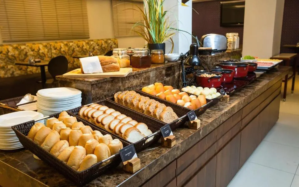 Breakfast in GoldMen Business Joinville
