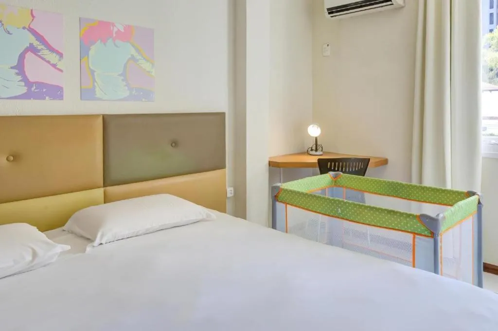 Bed in GoldMen Business Joinville