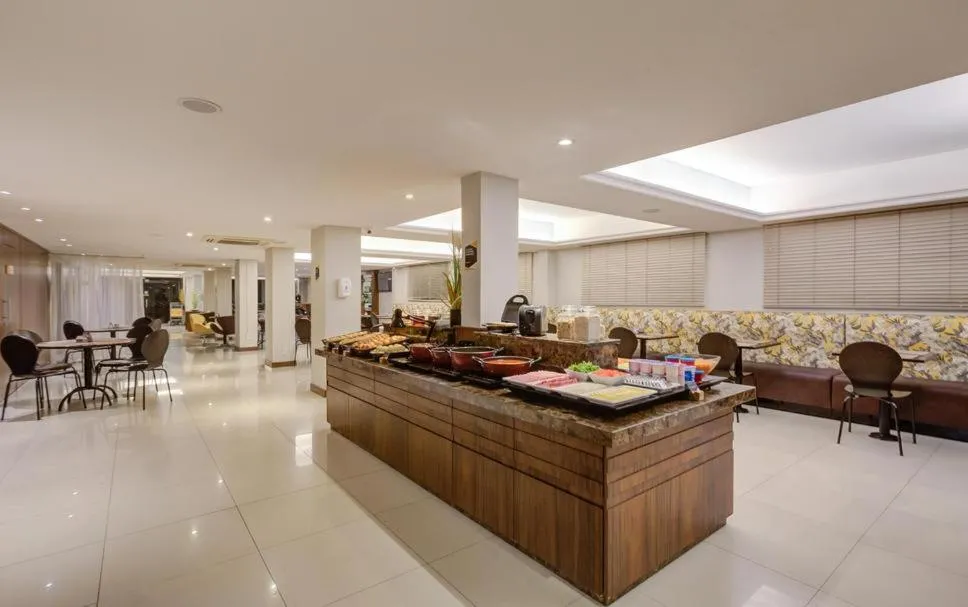 Buffet breakfast in GoldMen Business Joinville