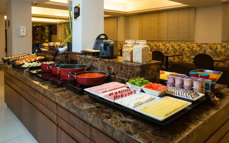 Food and drinks in GoldMen Business Joinville