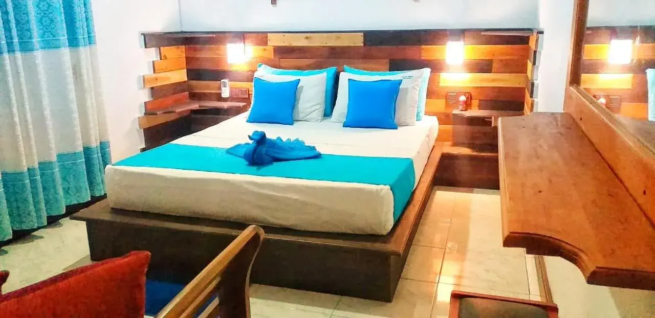 Double Room with Mountain View - single occupancy in Kashyapa Kingdom View Home Double Room with Mountain View - single occupancy in Kashyapa Kingdom View Home